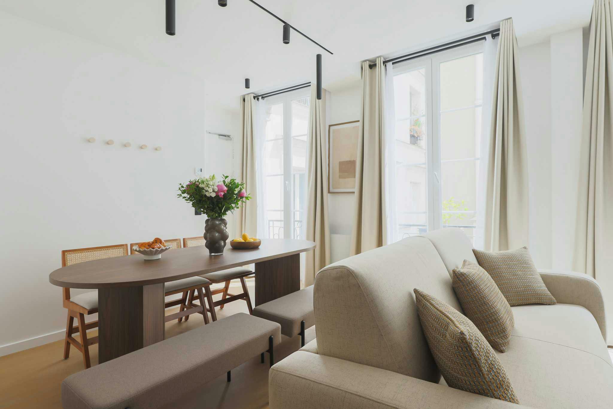 Villa Aurore Saint-Paul Le Marais: Spacious 3-Bedroom Luxury Apartment, Ideal for Families, Paris
