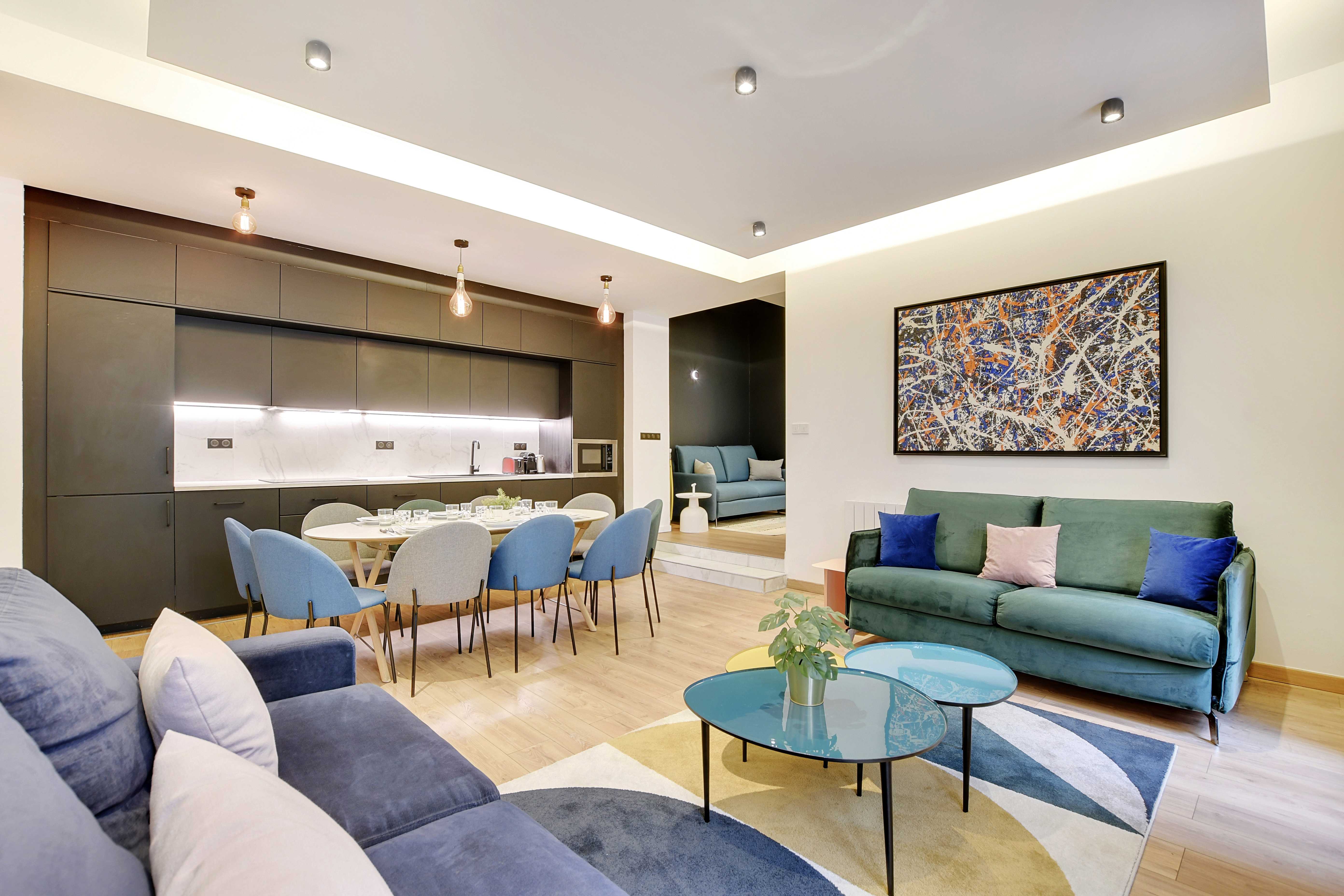 Villa Ostria Rue des Rosiers Le Marais: Spacious 2-Bedroom Luxury Apartment for Families, Le Marais, Paris