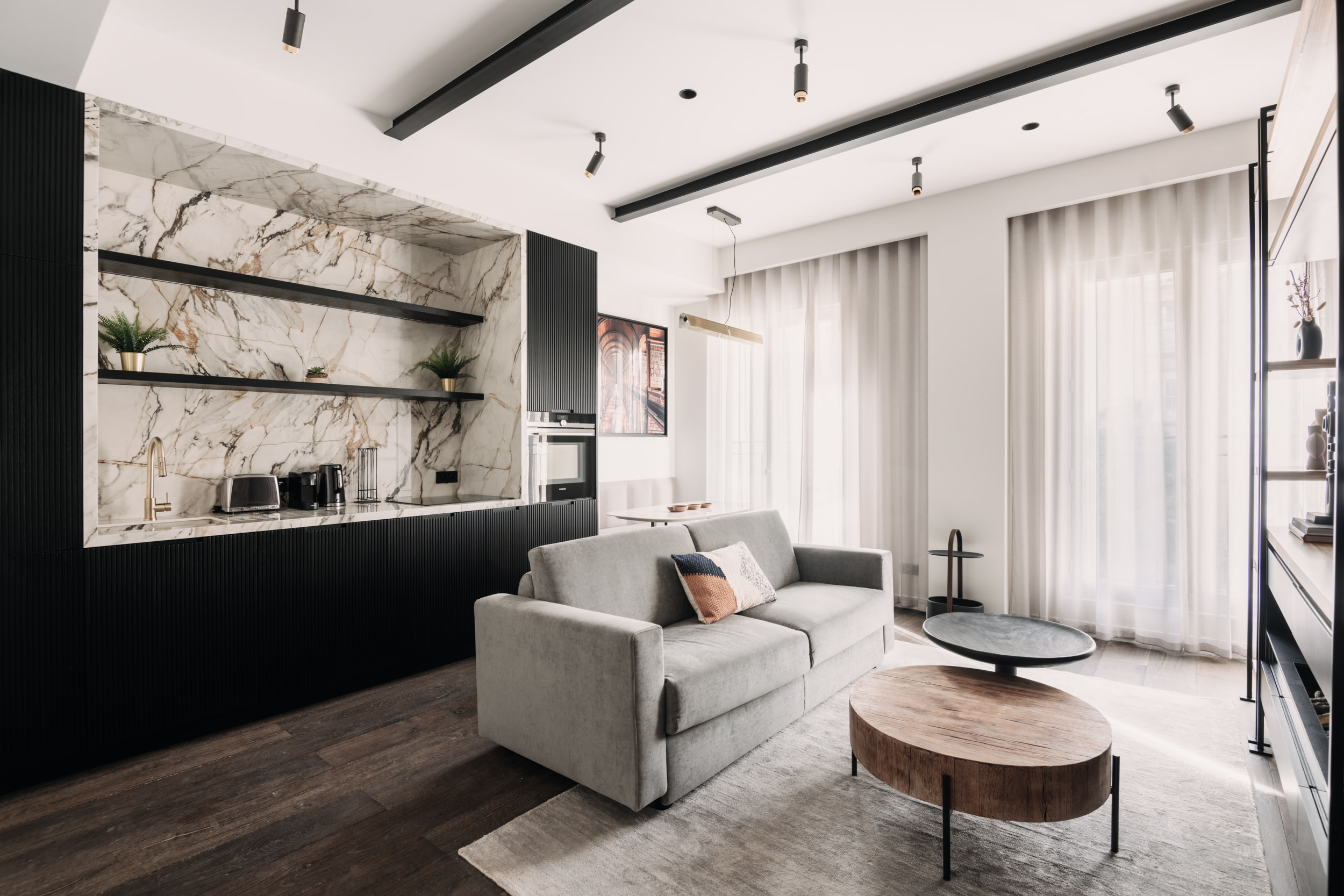 Villa Crépuscule Mazet Le Marais-739091: Elegant 2-Bedroom Luxury Apartment with En-Suite Bathrooms, Le Marais