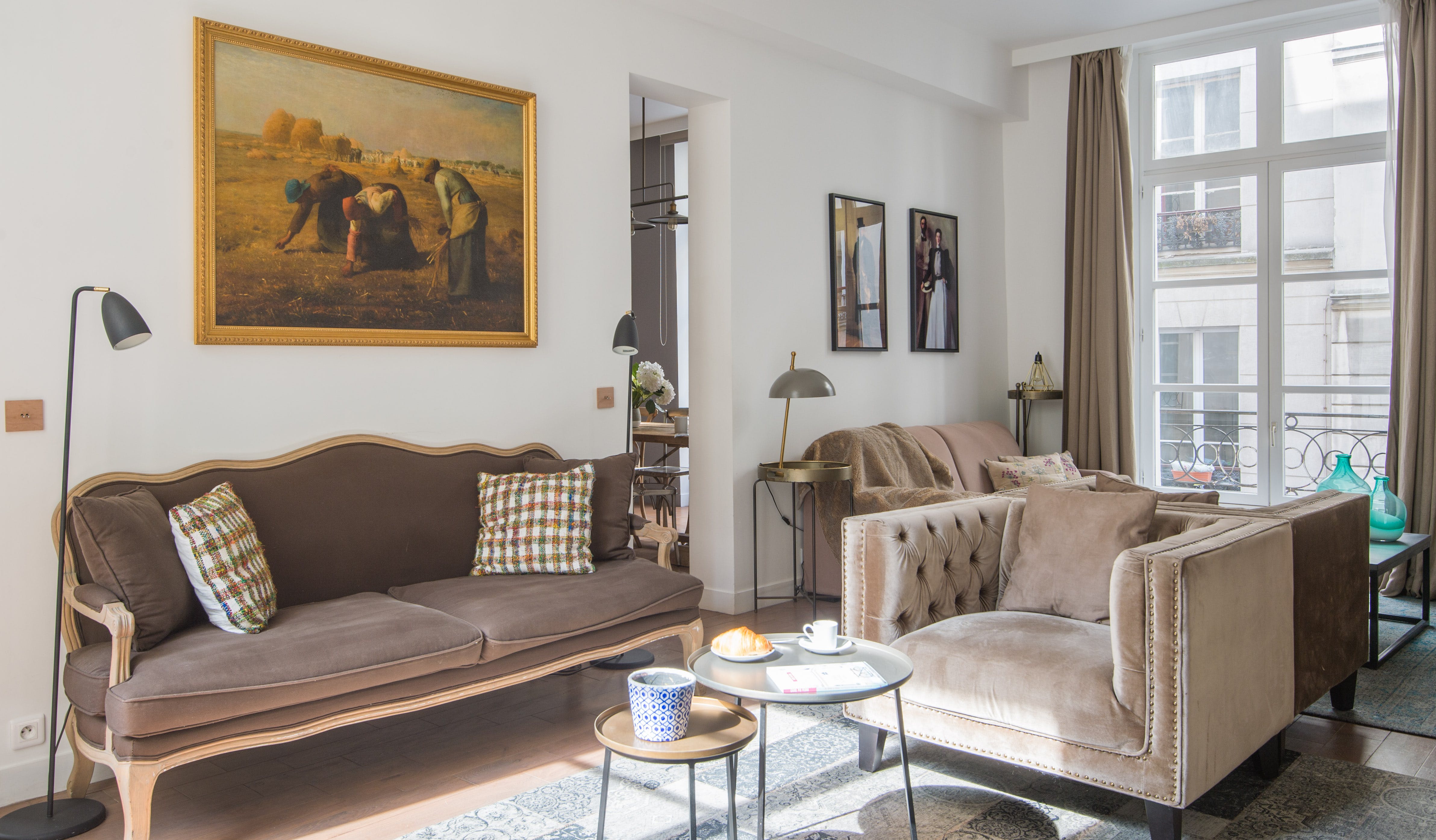 Villa Safran Archives Le Marais-690004: Luxury 3-Bedroom Apartment with Chic Interiors, Le Marais