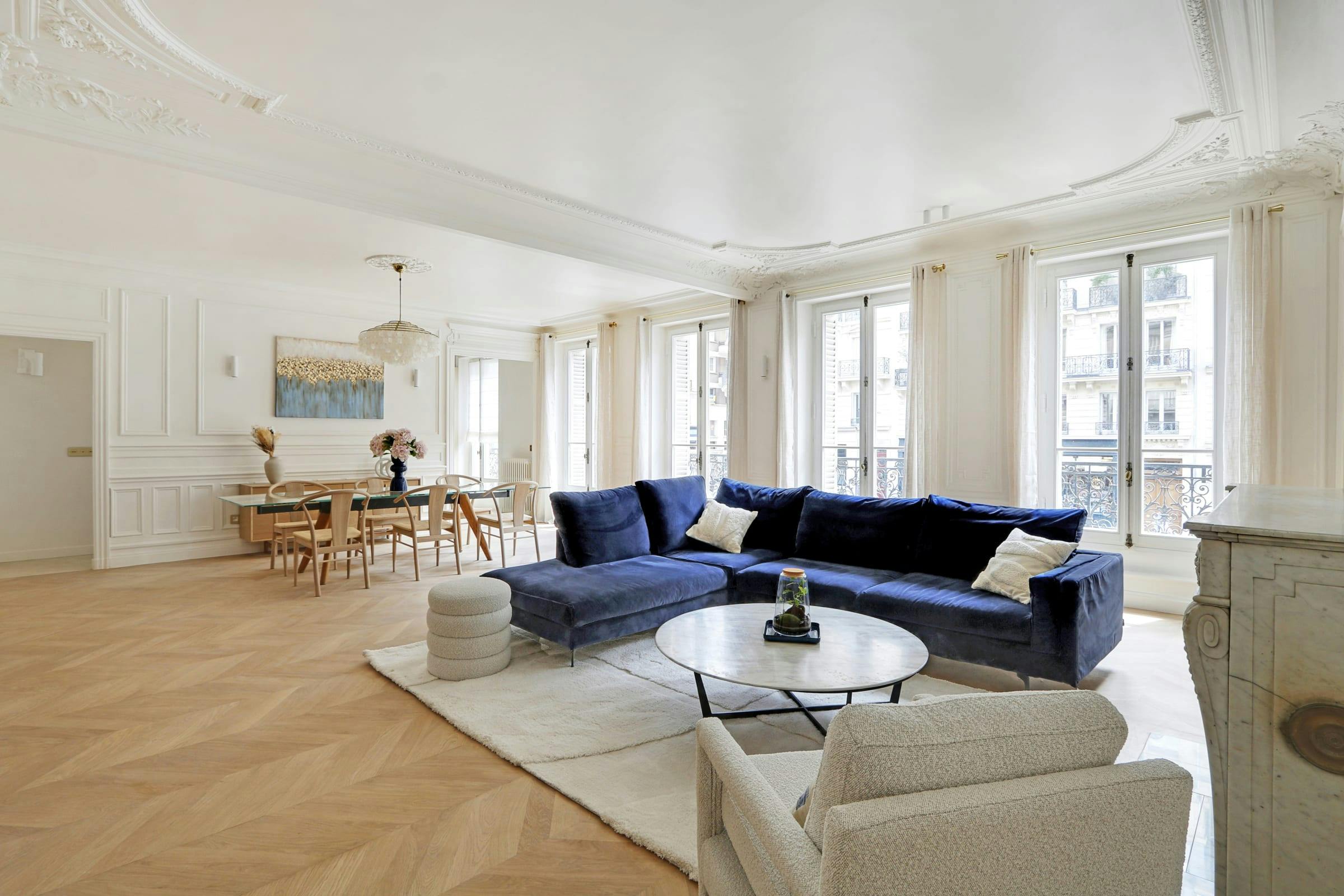Villa Céladon Cluny Latin Quarter: Elegant 4-Bedroom Apartment with Parisian Charm, Latin Quarter