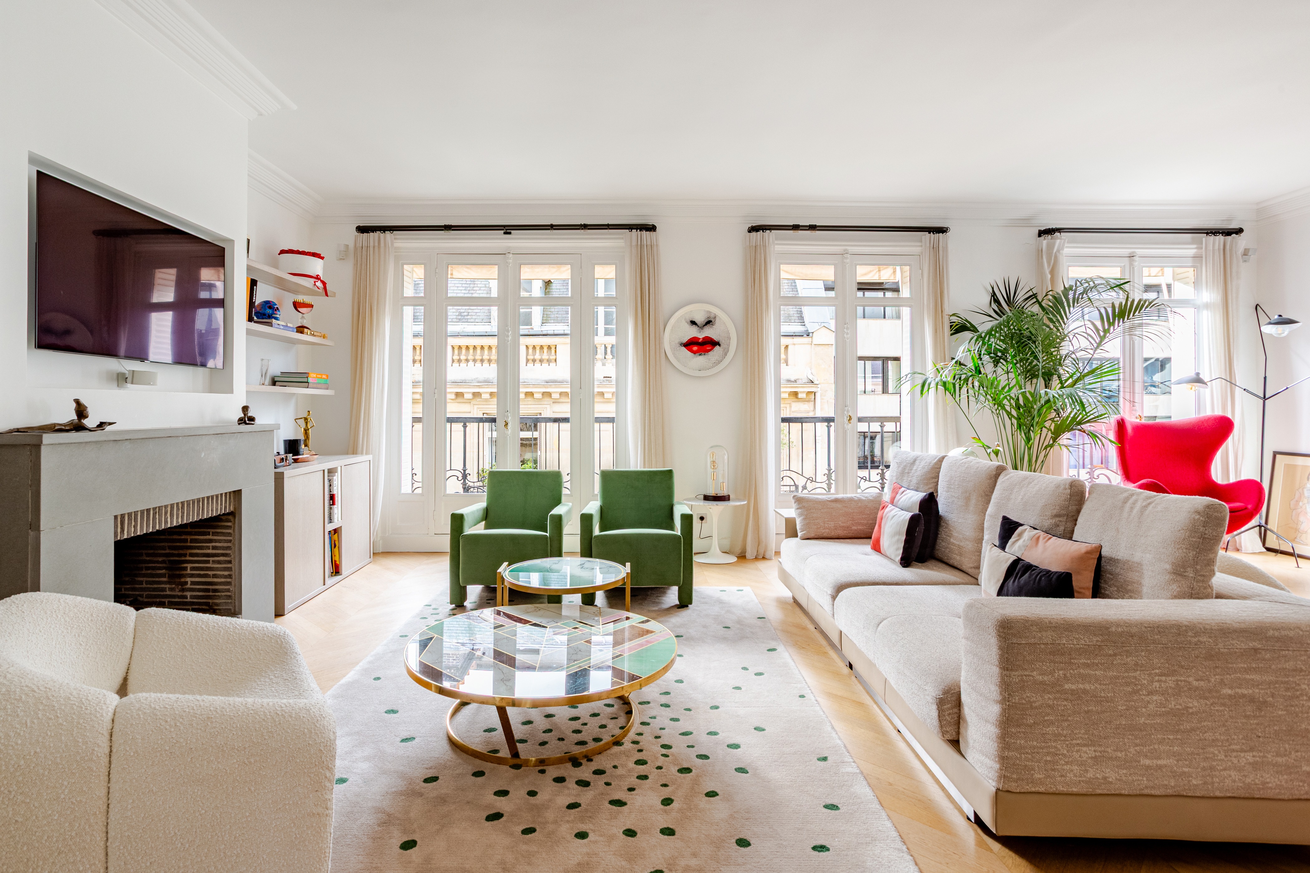 Villa Crépuscule Passy Trocadéro-691582: Elegant 3-Bedroom Apartment with Air-Con in Trocadéro, Paris