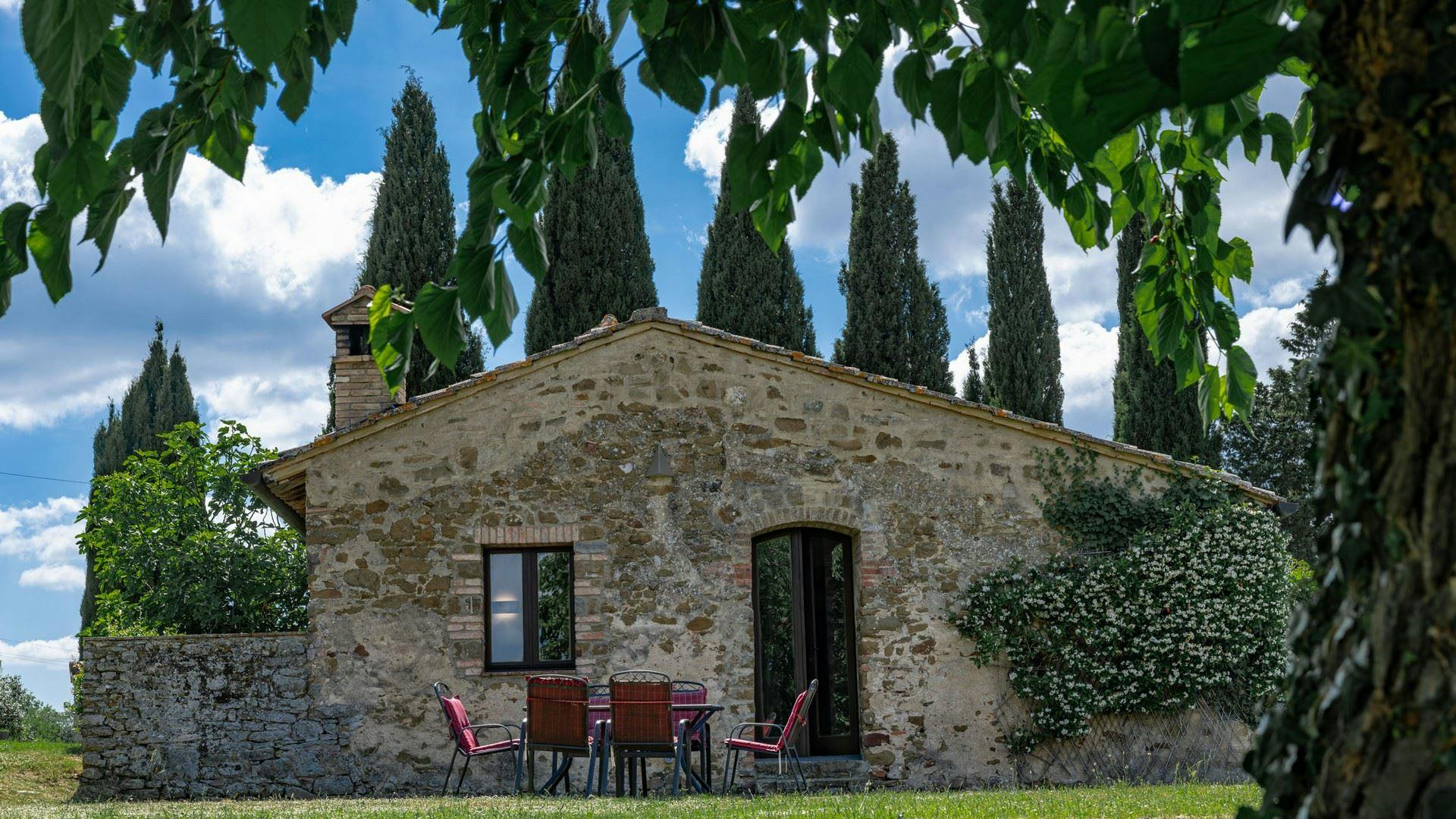 Villa Amaranto Taverne Siena: 7-Bedroom Luxury Villa with Swimming Pool, Tuscany Siena