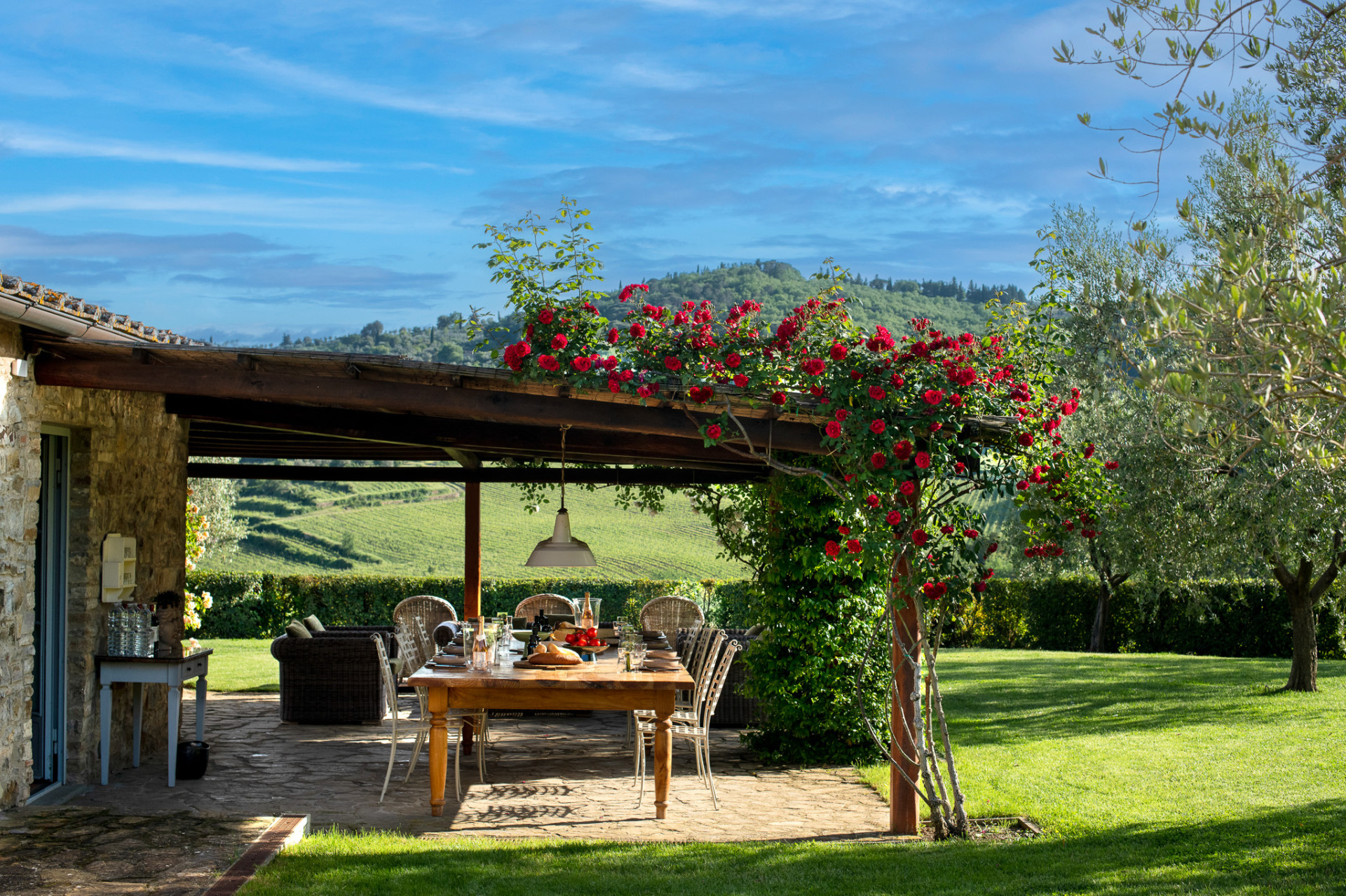 Palazzo Amaranto Montefioralle Chianti: 11-Bedroom Villa with Pool and Family-Friendly Features, Chianti