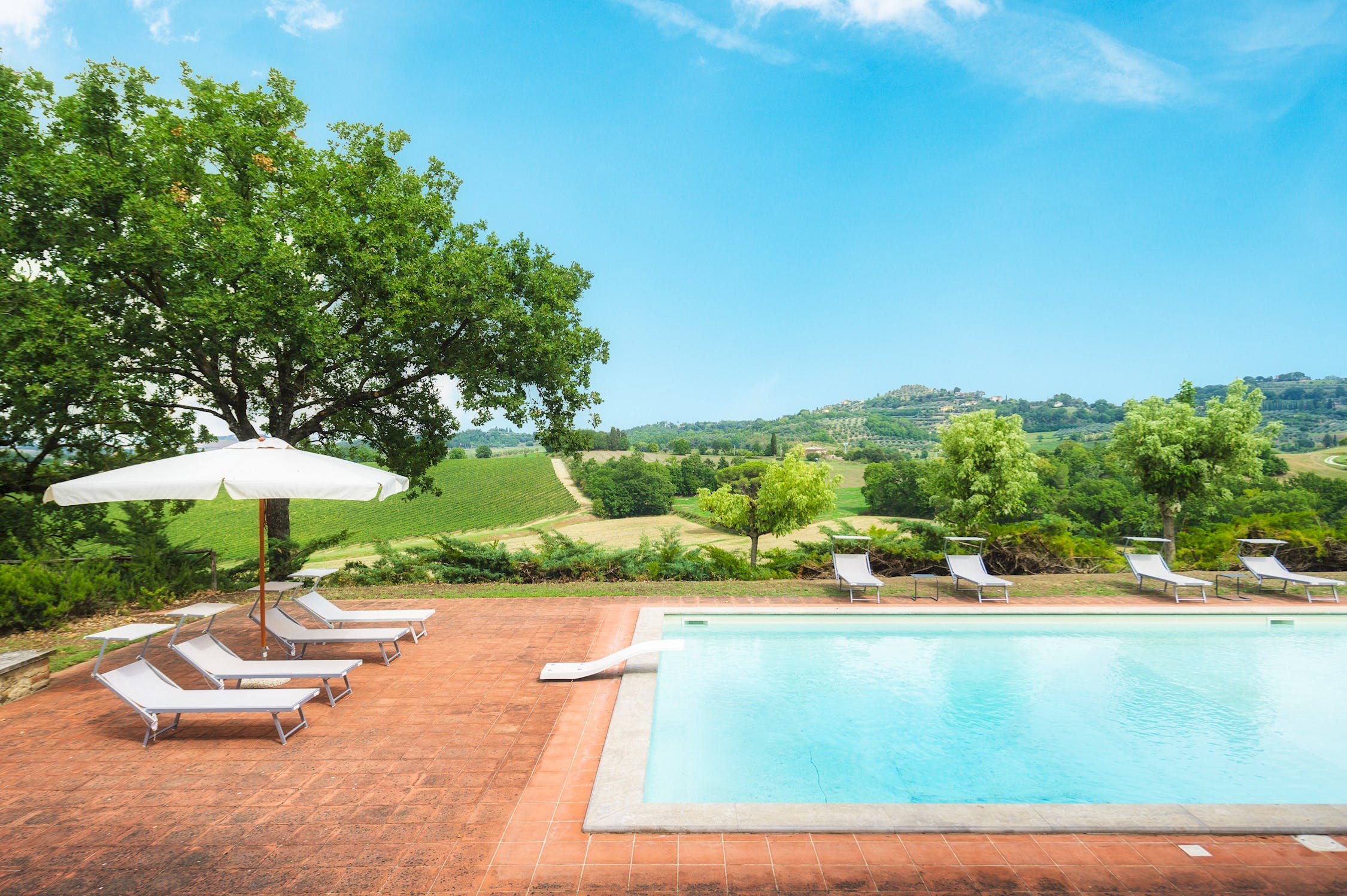 Villa Ceruleo Castiglioncello Sarteano: Charming 4-Bedroom Farmhouse Apartment with Pool, Sarteano