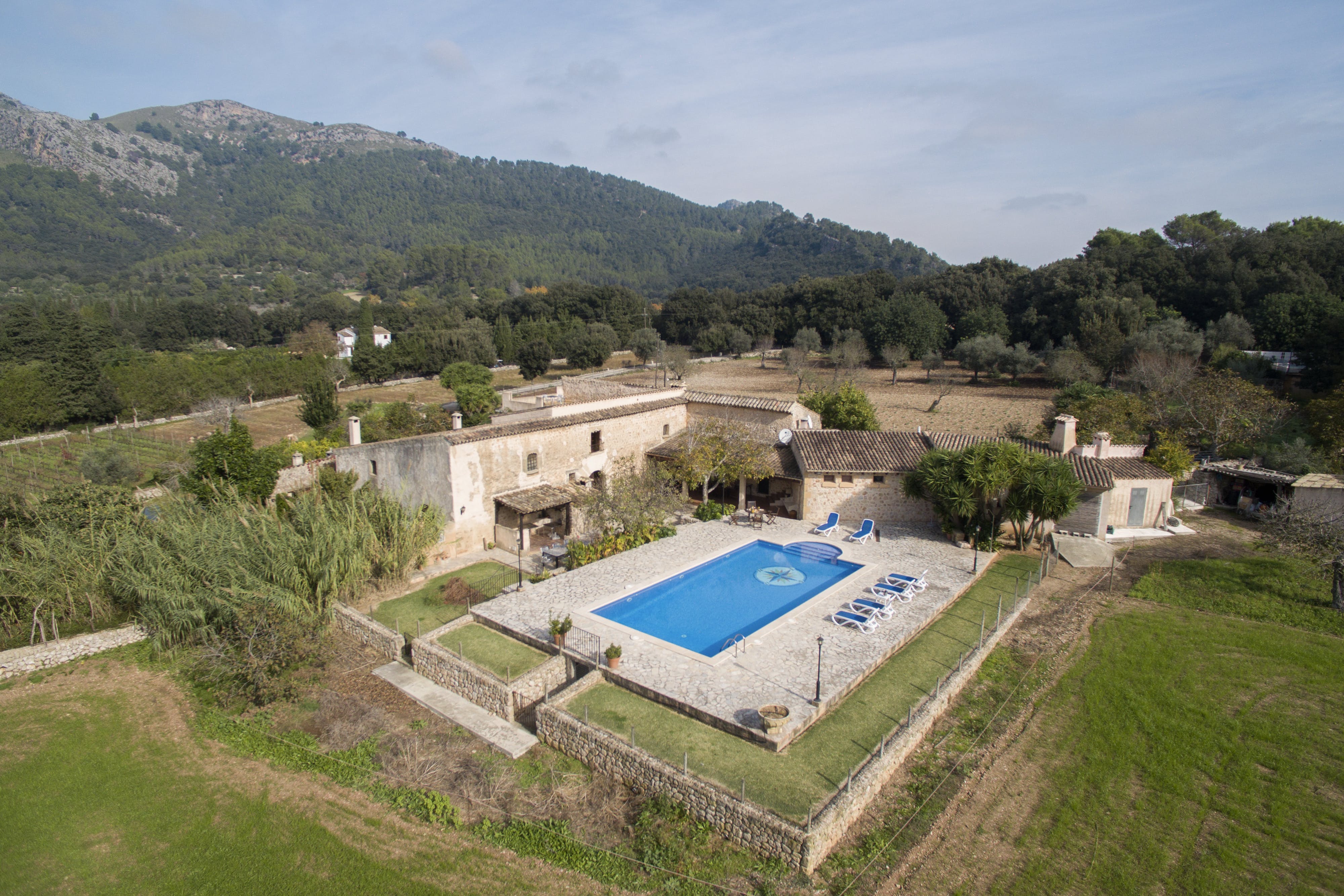 Villa Solano Cala Figuera Pollença: Charming 4-Bedroom Apartment with Pool and Sea Views in Pollença