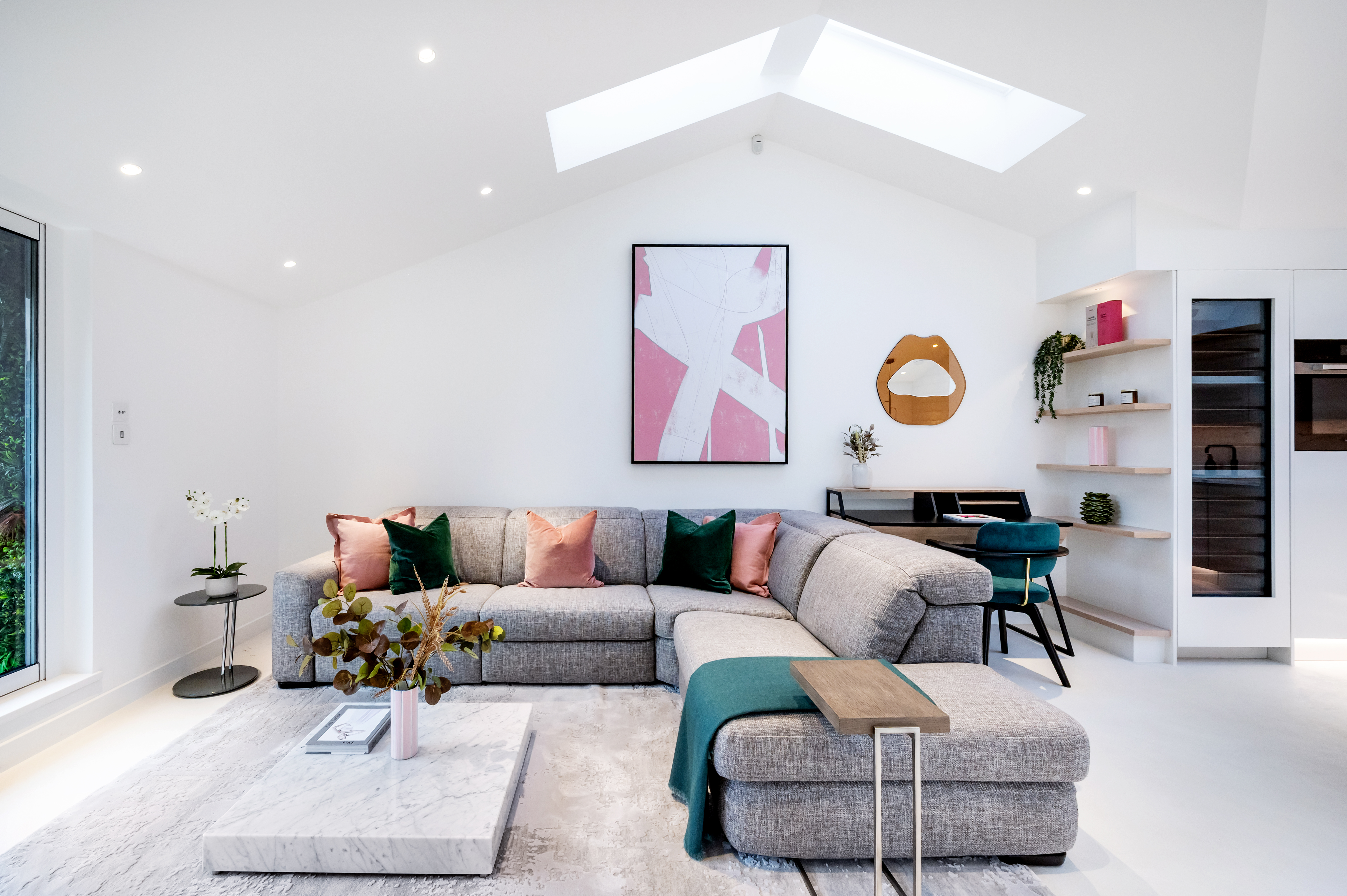 House Bedford Covent: Elegant 2-Bedroom Apartment with Terraces in Covent Garden