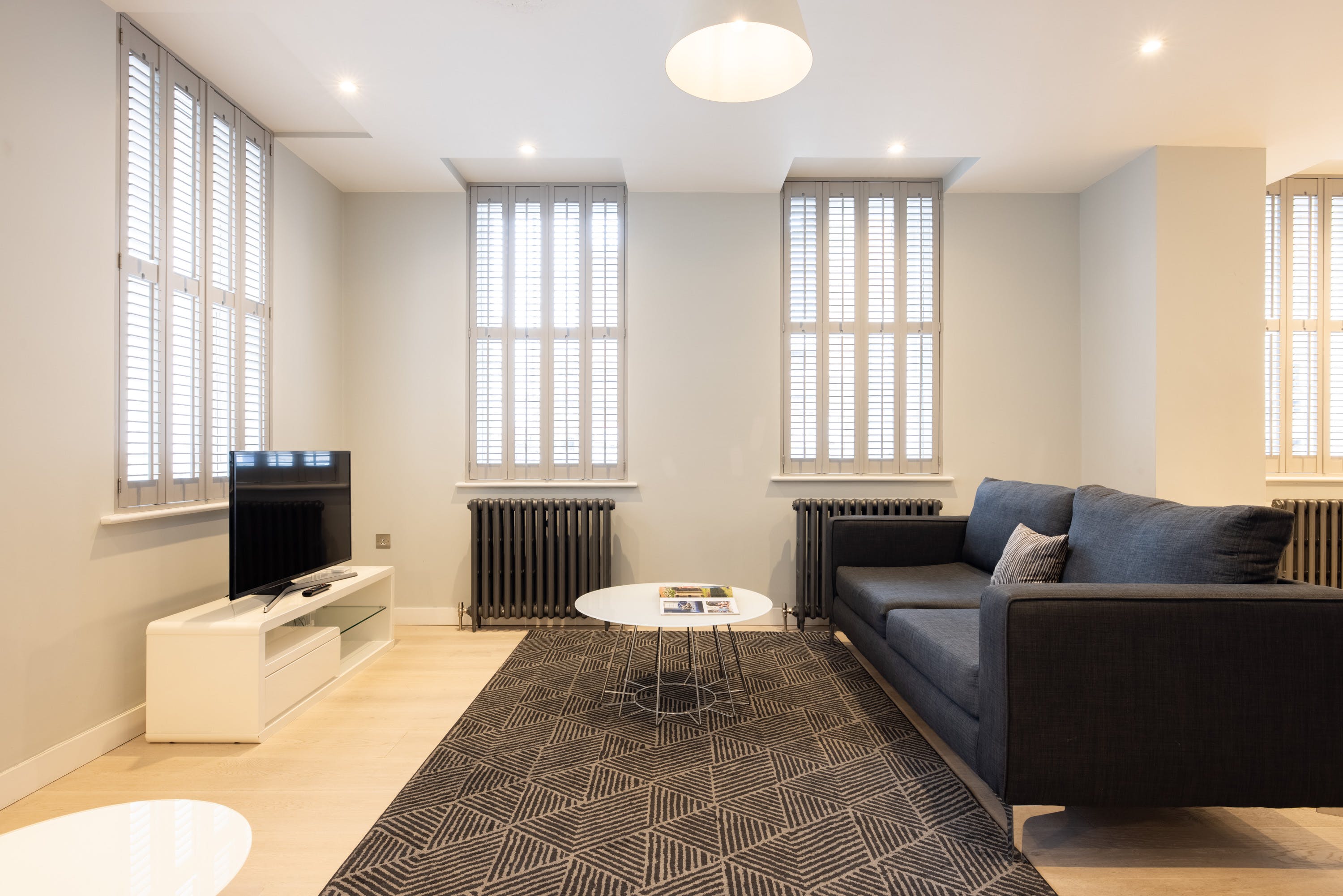 House Gloaming Drury Lane Covent Garden: Elegant 1-Bedroom Apartment Rental with Family-Friendly Amenities, Covent Garden