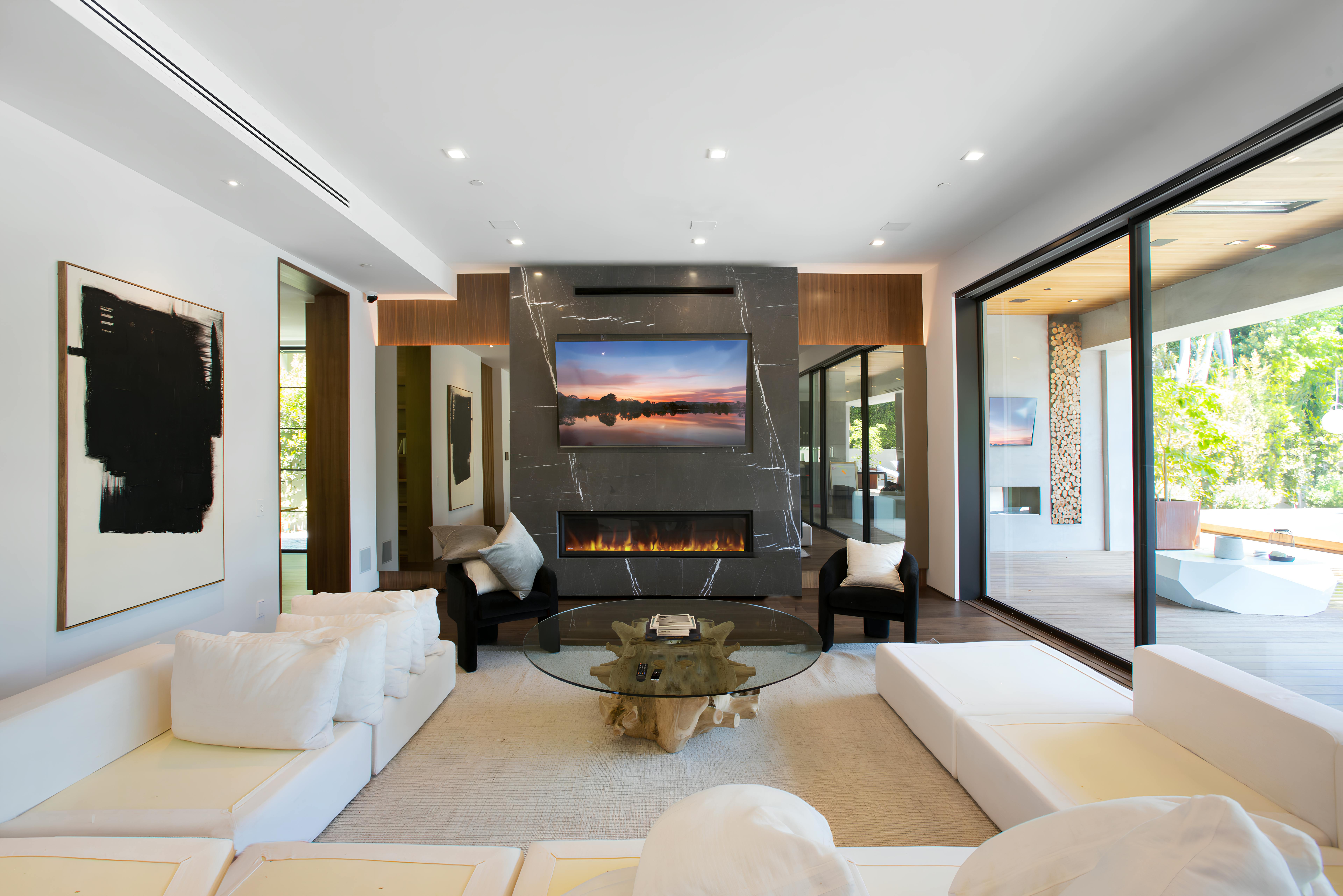 Villa Zephyros Roxbury Beverly Hills: 6-Bedroom Luxury Villa with Pool, Beverly Hills