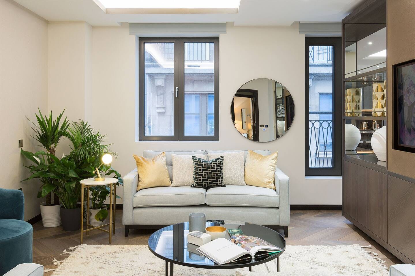 House Helm Berwick Soho-718456: Luxury 3-Bedroom Apartment with Air-Con, Soho London
