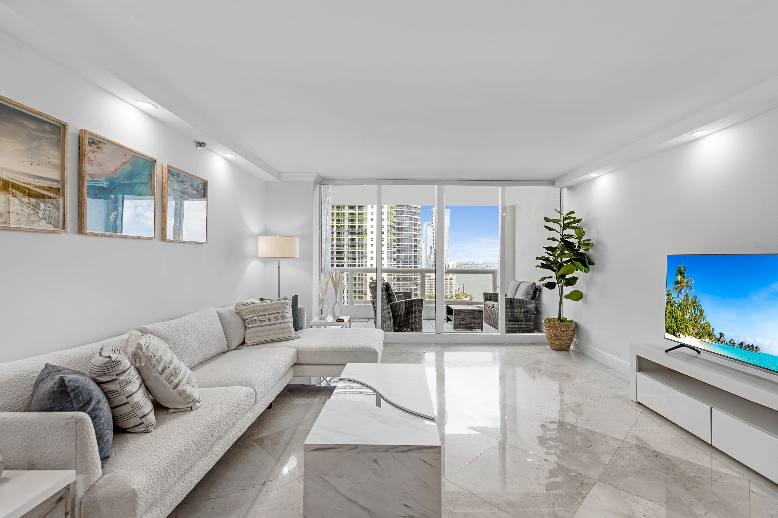 Villa Levante Brickell Downtown Miami-780828: Contemporary 3-Bedroom Apartment with Stunning Sea Views, Downtown Miami