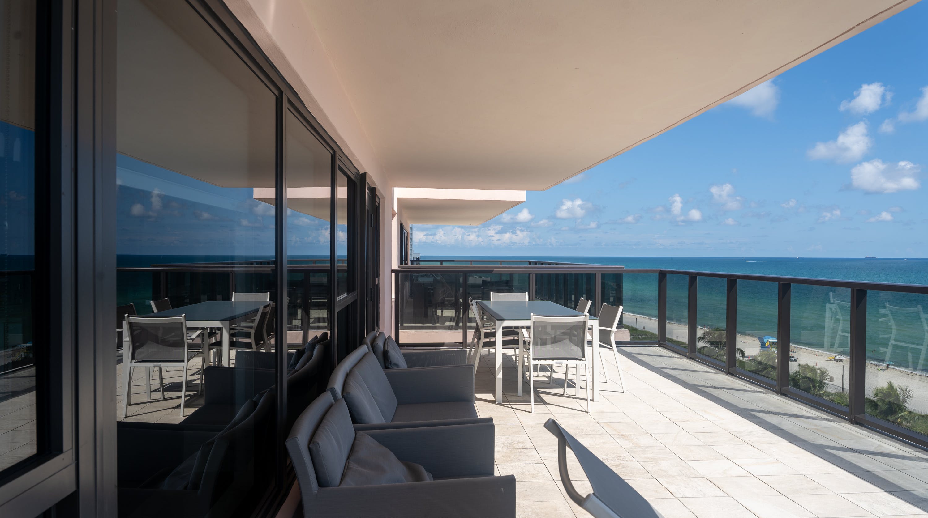 Villa Garbí Normandy Isle Miami Beach: 3-Bedroom Luxury Apartment with Seaview, Miami Beach