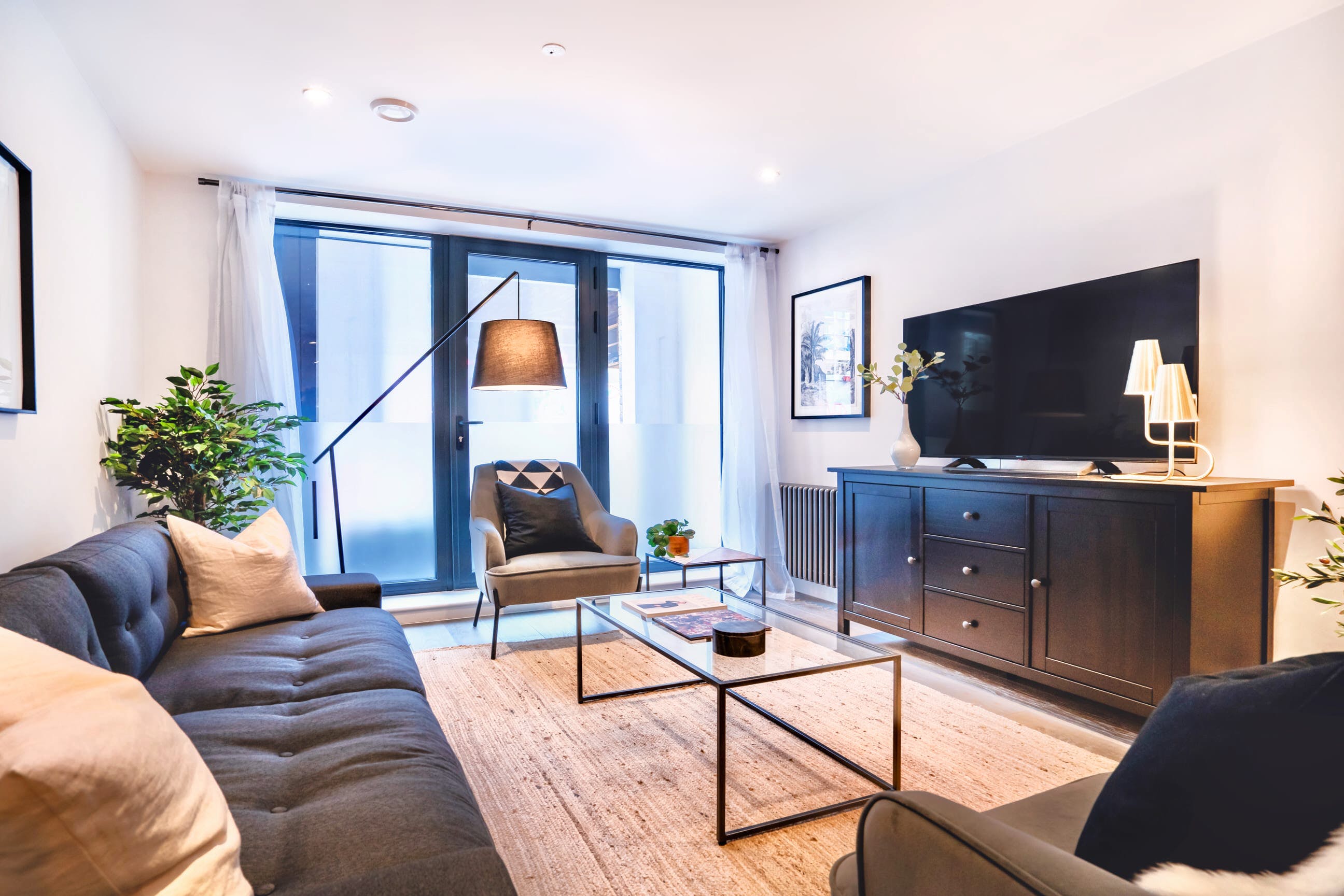 House Vesper Gray’sInn Holborn: Contemporary 3-Bedroom Apartment with Family-Friendly Features, Holborn