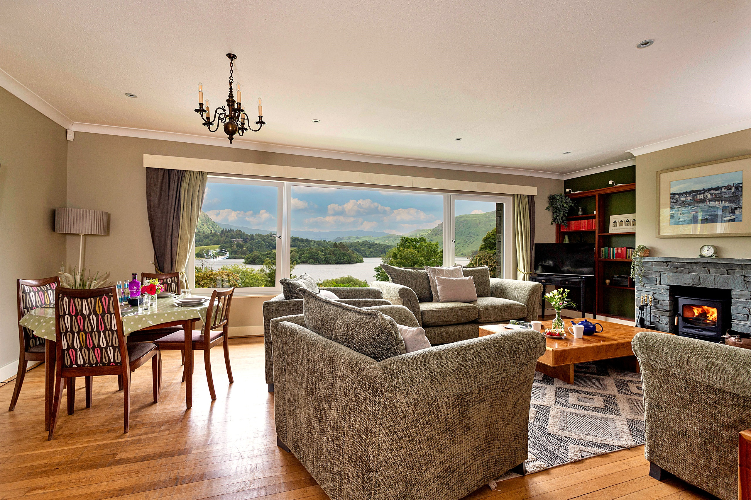 House Bracken Grasmere: Luxury 4-Bedroom House with Exclusive Lake Access, Lake District