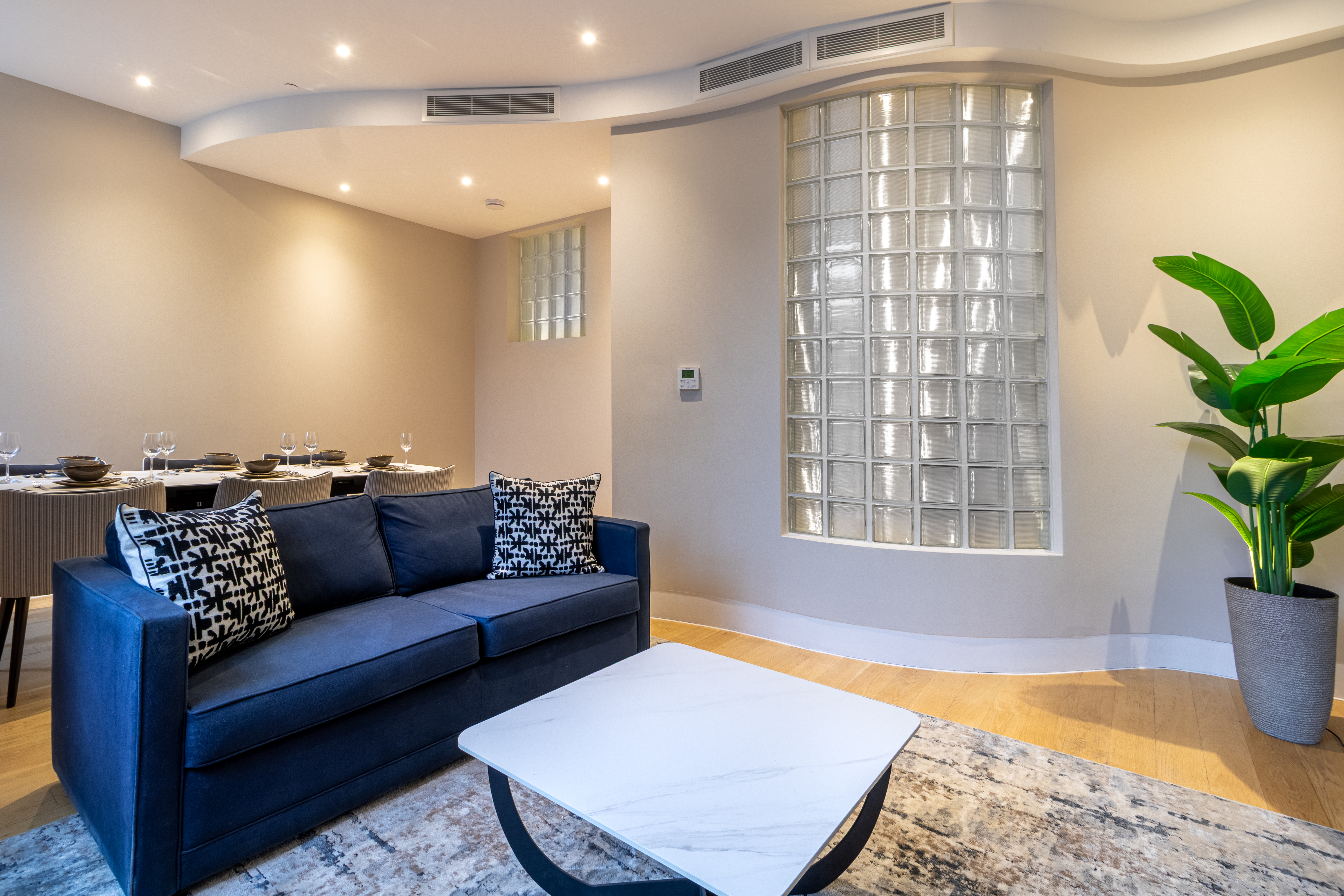 House Vesper Fulham Earl’s Court: Chic 2-Bedroom Apartment with Air Conditioning in Earl’s Court London