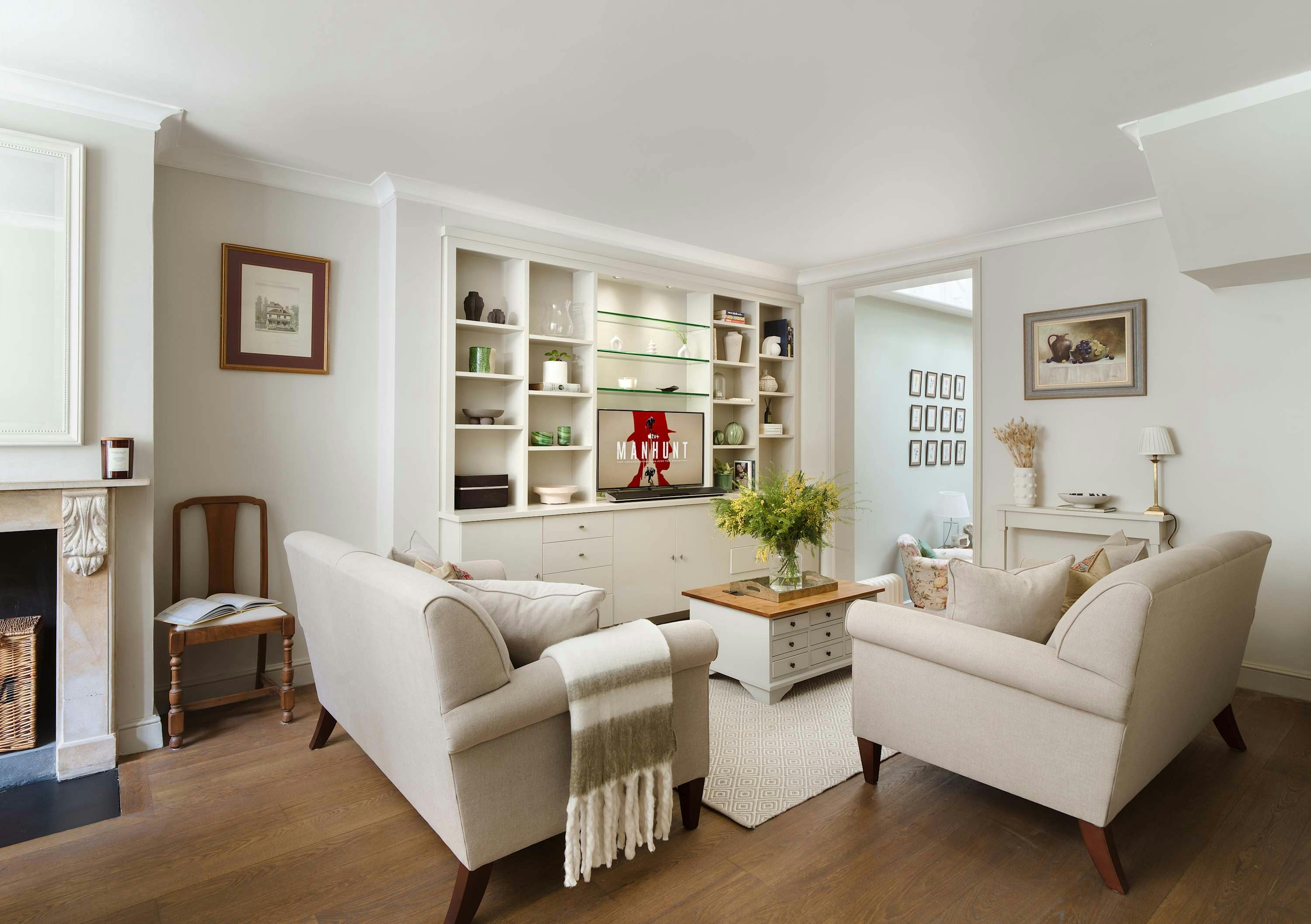 House Joran Thurloe Square South Kensington: Luxury 3-Bedroom House with Roof Terrace, South Kensington