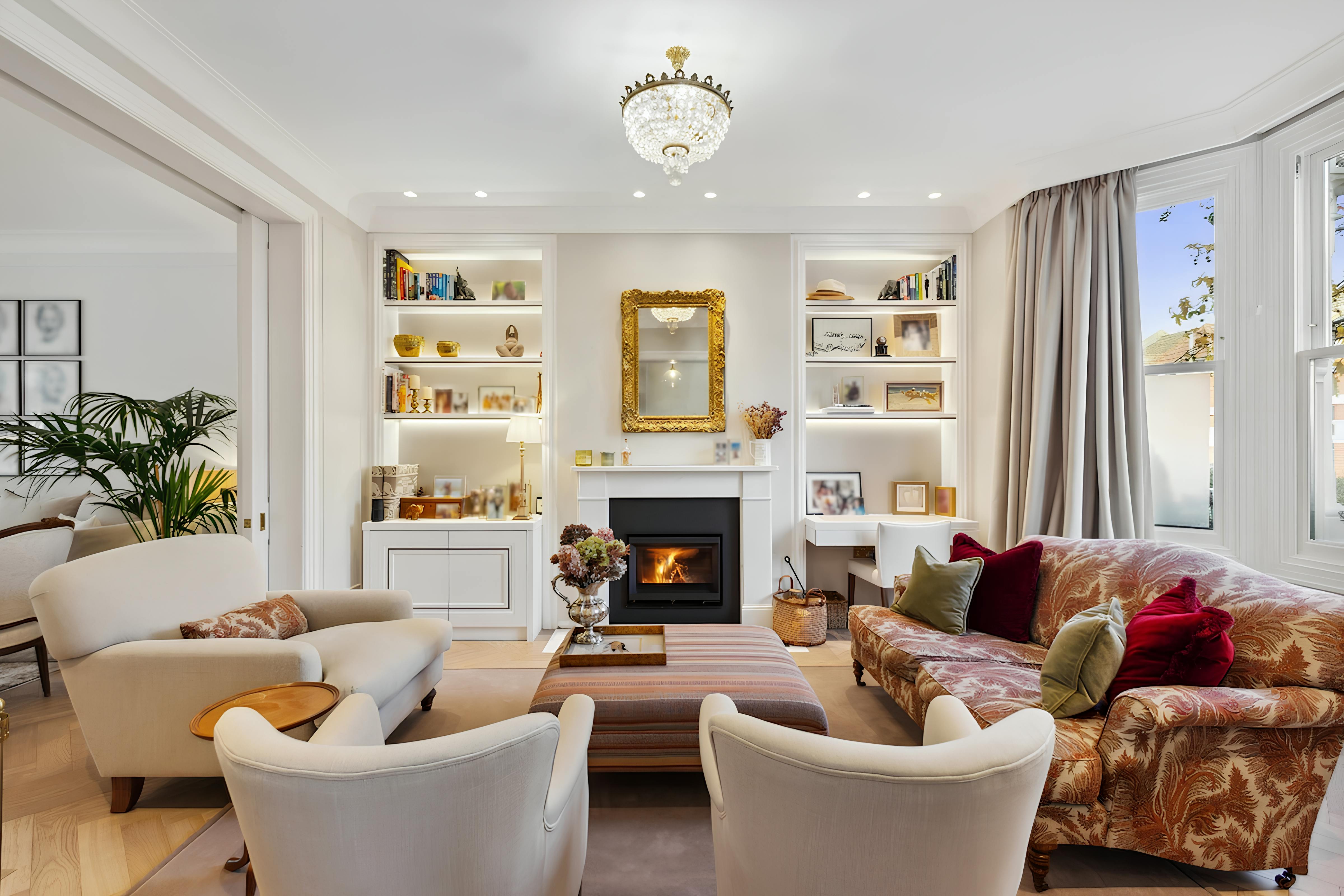 House Gloaming Royal Crescent Knightsbridge: Elegant 4-Bedroom Townhouse with Family-Friendly Features, Knightsbridge