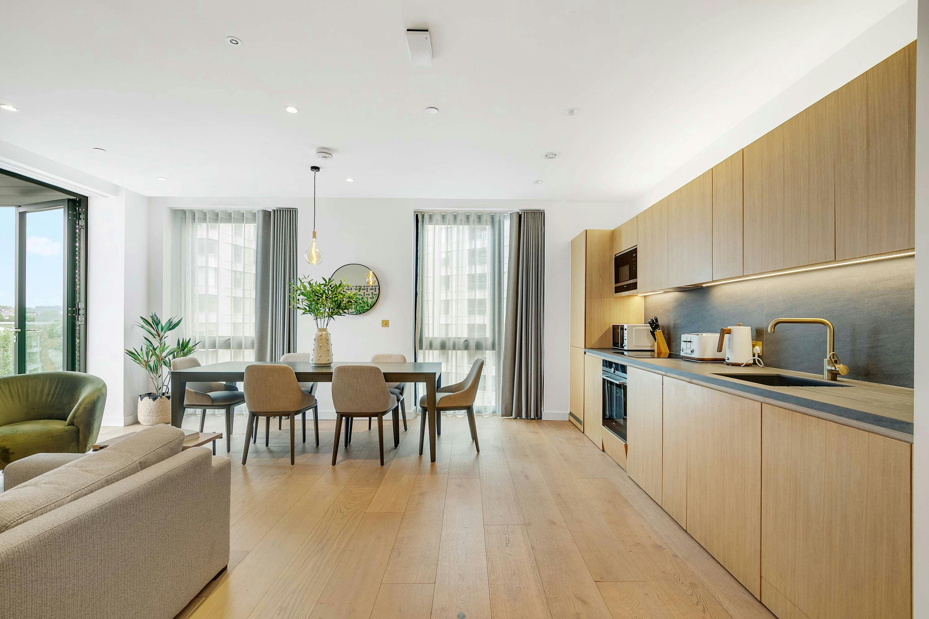 House Gorse Granary Kings Cross: Luxury 3-Bedroom Apartment with Shared Terrace, Kings Cross