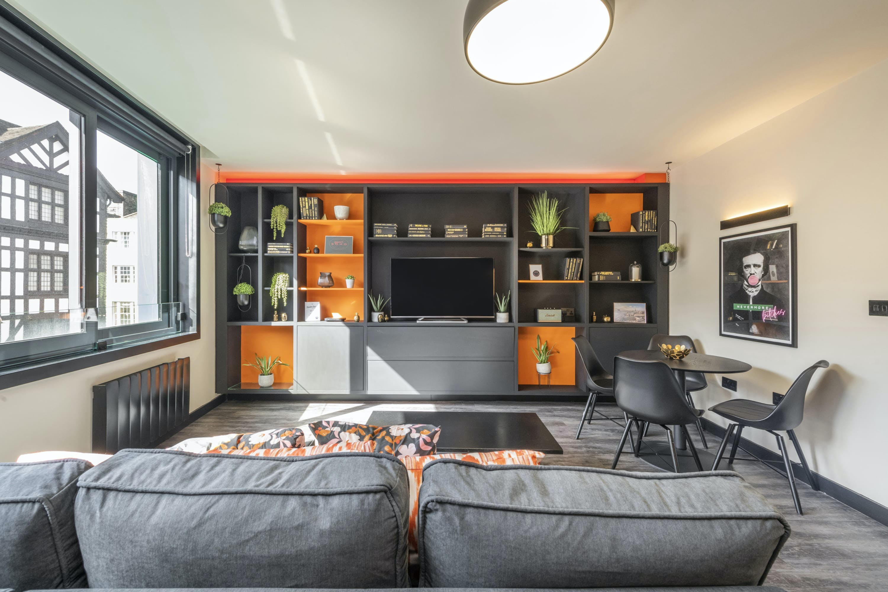 House Carnaby London: Charming 2-Bedroom Apartment Rental with Family-Friendly Features in The West End
