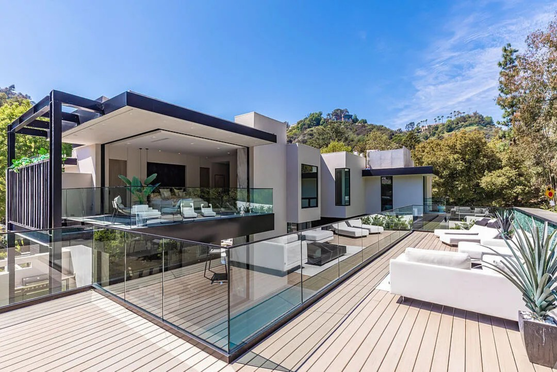 Villa Boreas Mulholland Bel Air: Luxury 5-Bedroom Villa with Stunning Pool, Bel Air