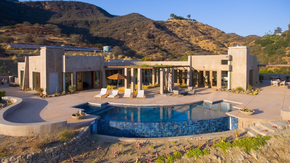 Villa Ponent Nordhoff Ojai: Luxury 5-Bedroom House with Pool and Hot Tub, Ojai