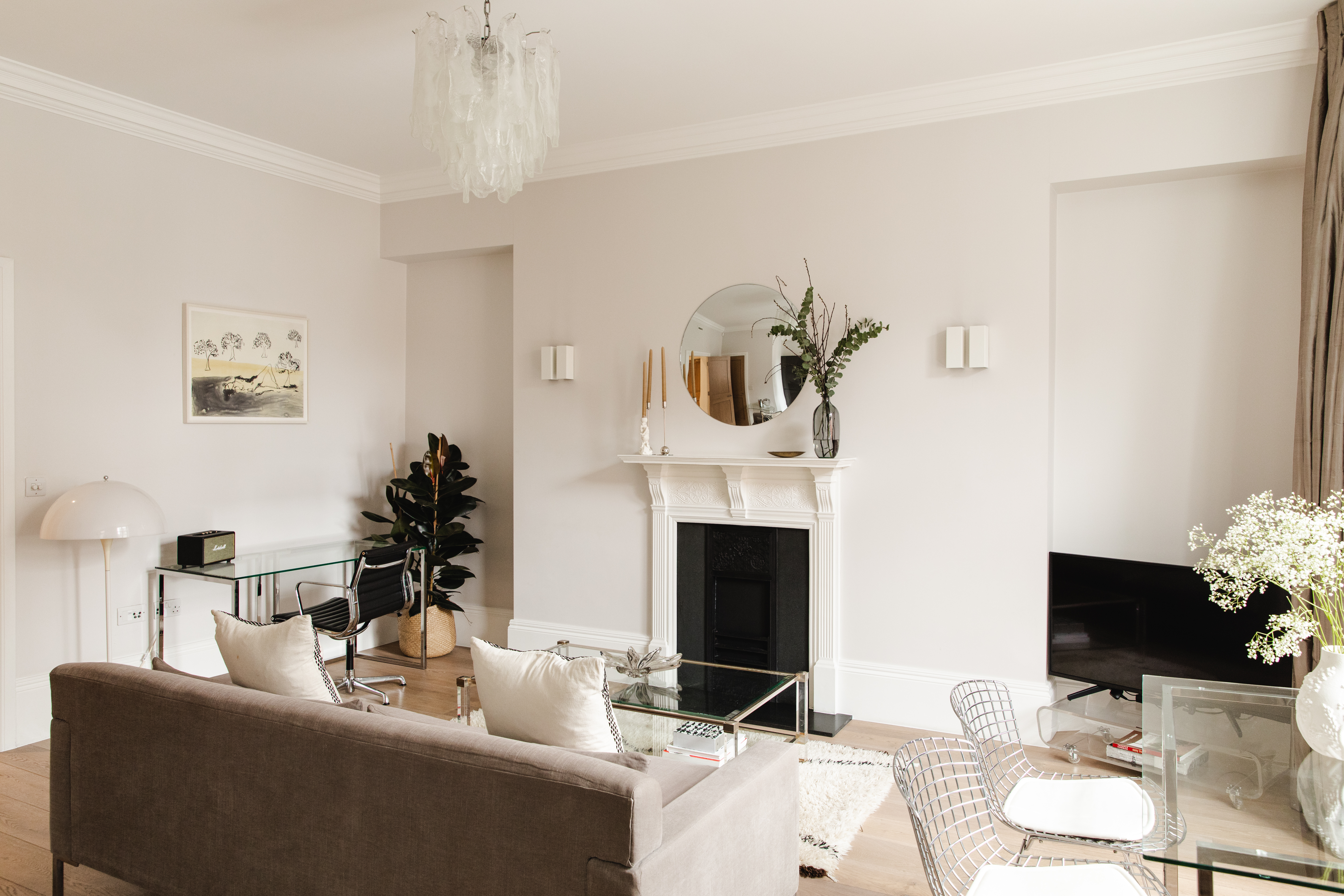 House Gloaming Lisson Marylebone-843542: Elegant 1-Bedroom Apartment Rental with Family-Friendly Features, Marylebone London