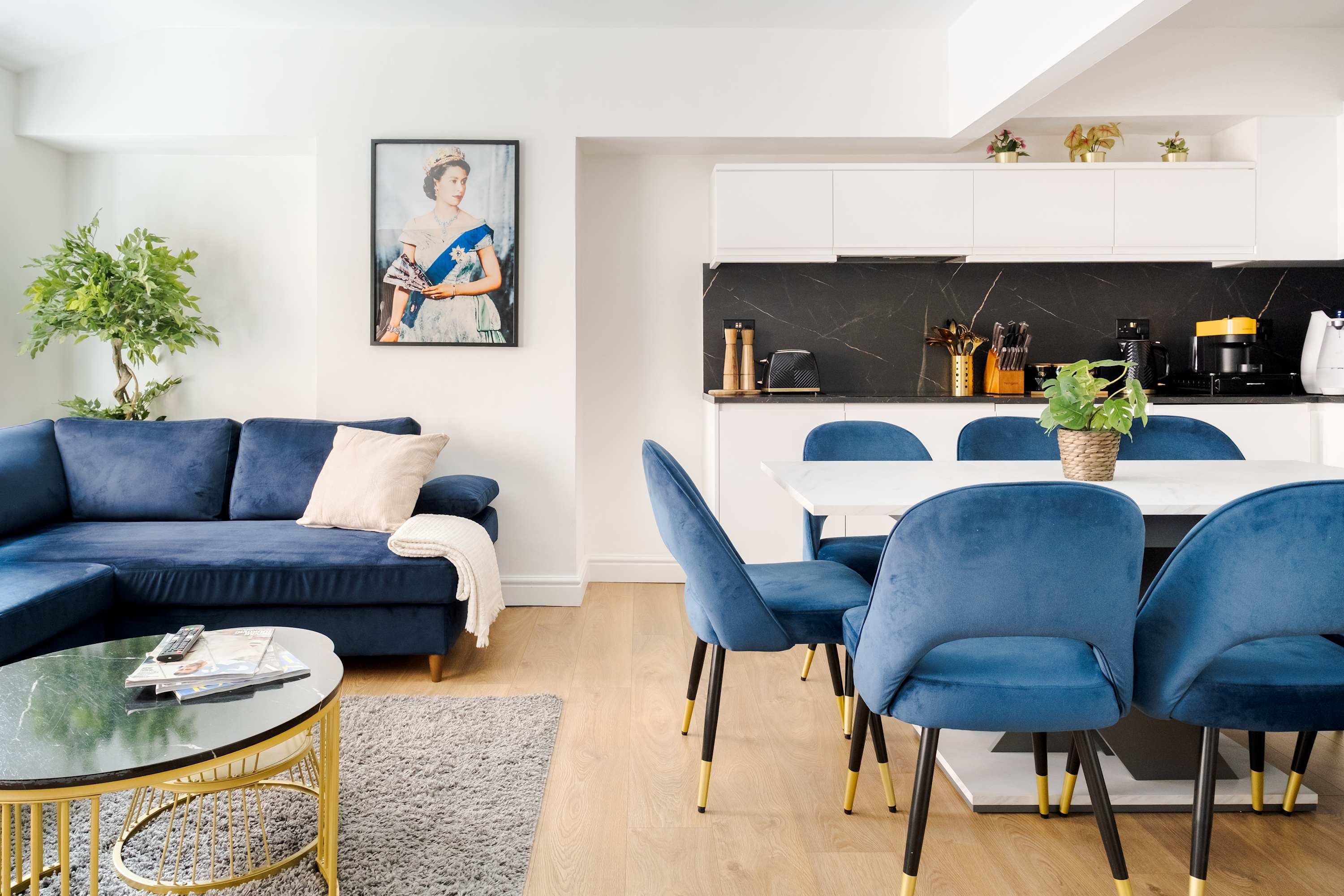 House Helm Lisson Marylebone-752862: Spacious 3-Bedroom Apartment with Air-Con, Marylebone