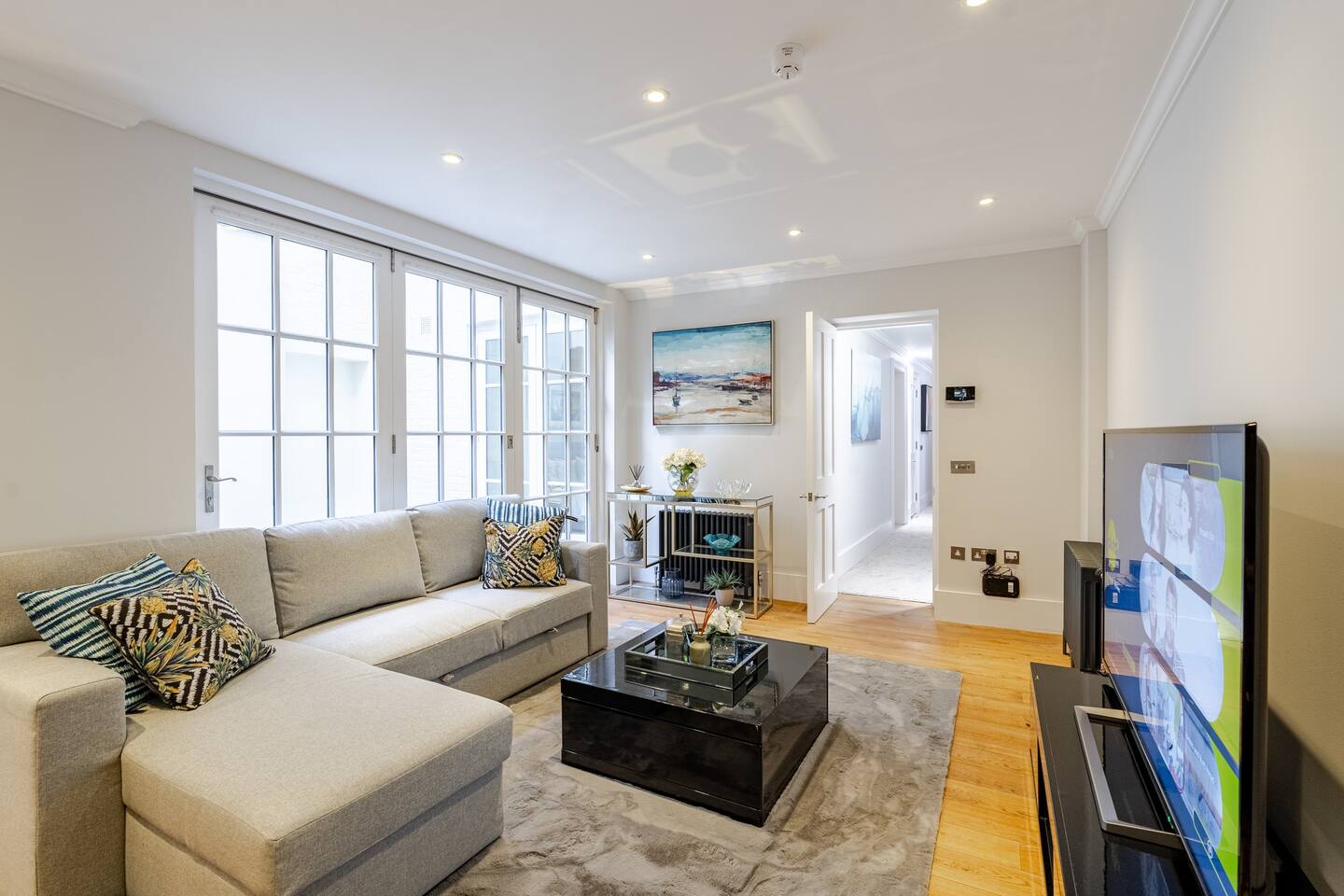 House Gregale Lisson Marylebone-767060: Elegant 2-Bedroom Luxury Apartment for Families, Marylebone