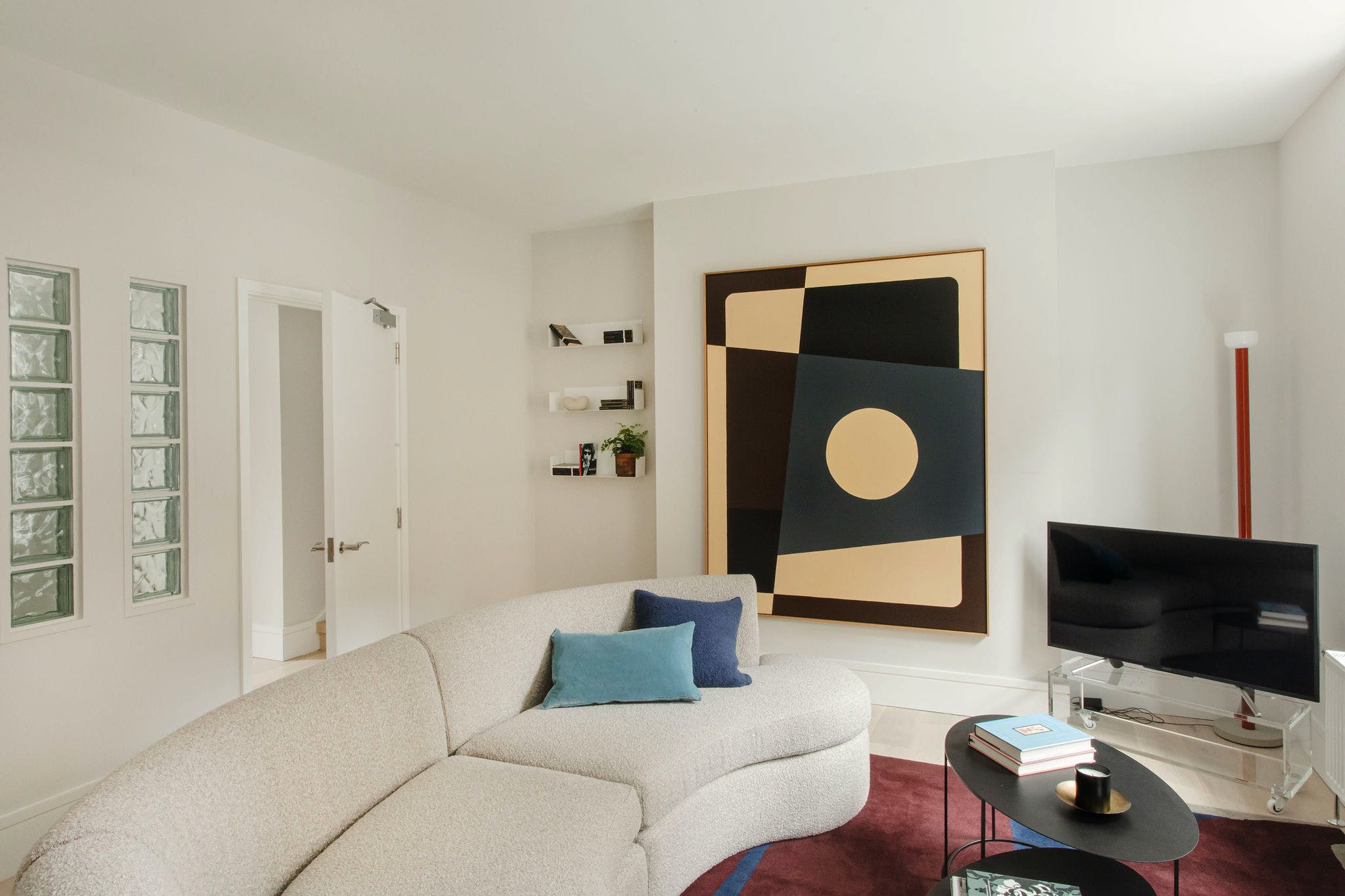 House Boreas Lisson Marylebone: Elegant 2-Bedroom Apartment with Family-Friendly Features, Marylebone