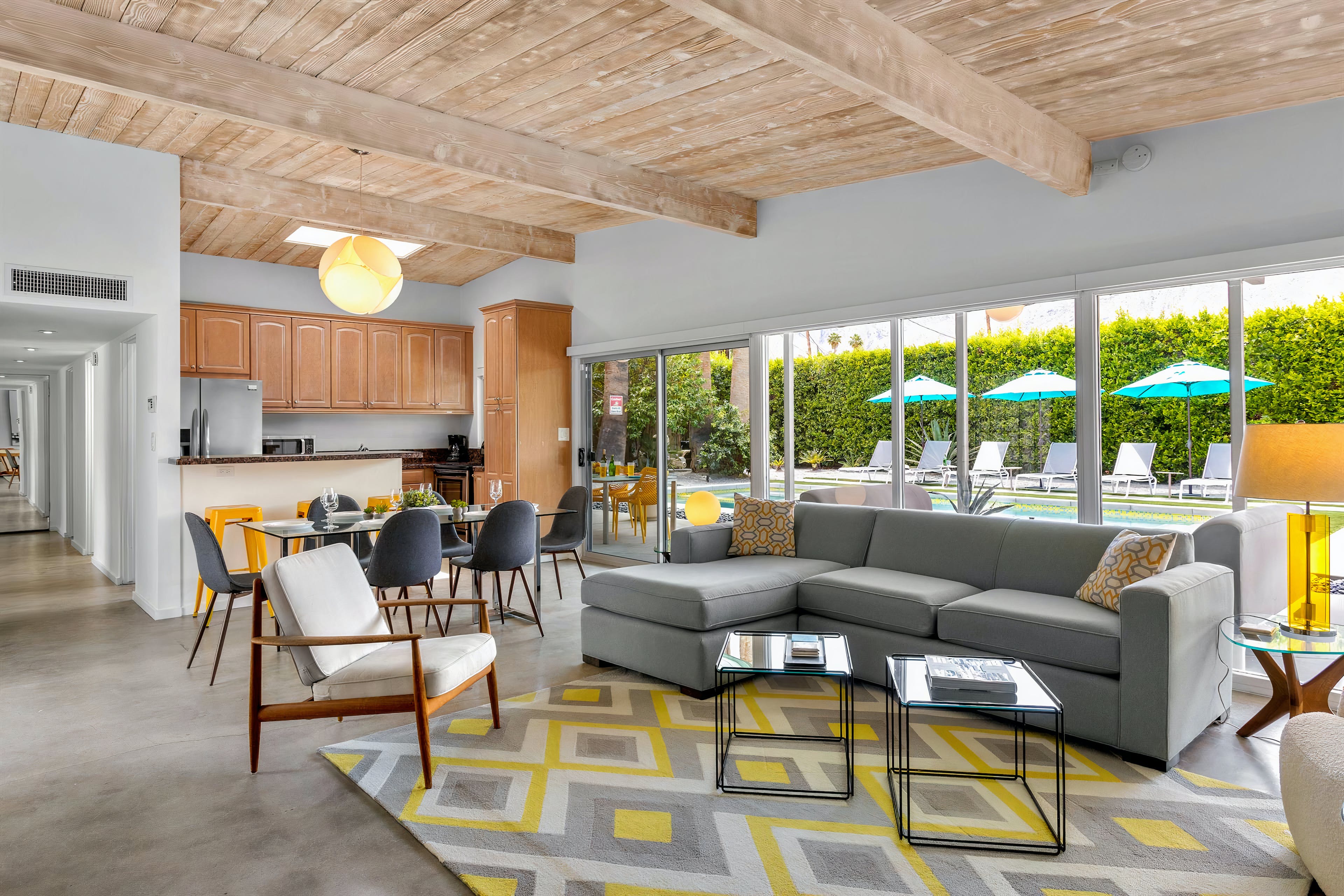 Villa Boreas Deep Canyon Cathedral City: Spacious 3-Bedroom Apartment with Pool and Hot Tub, Palm Springs