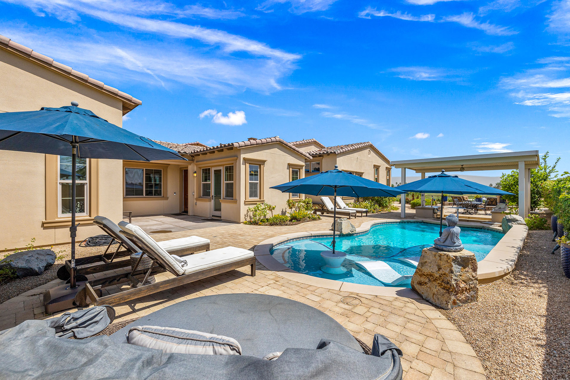 Villa Bordo Indian Springs La Quinta: Luxury 3-Bedroom House with Pool and Gym, La Quinta