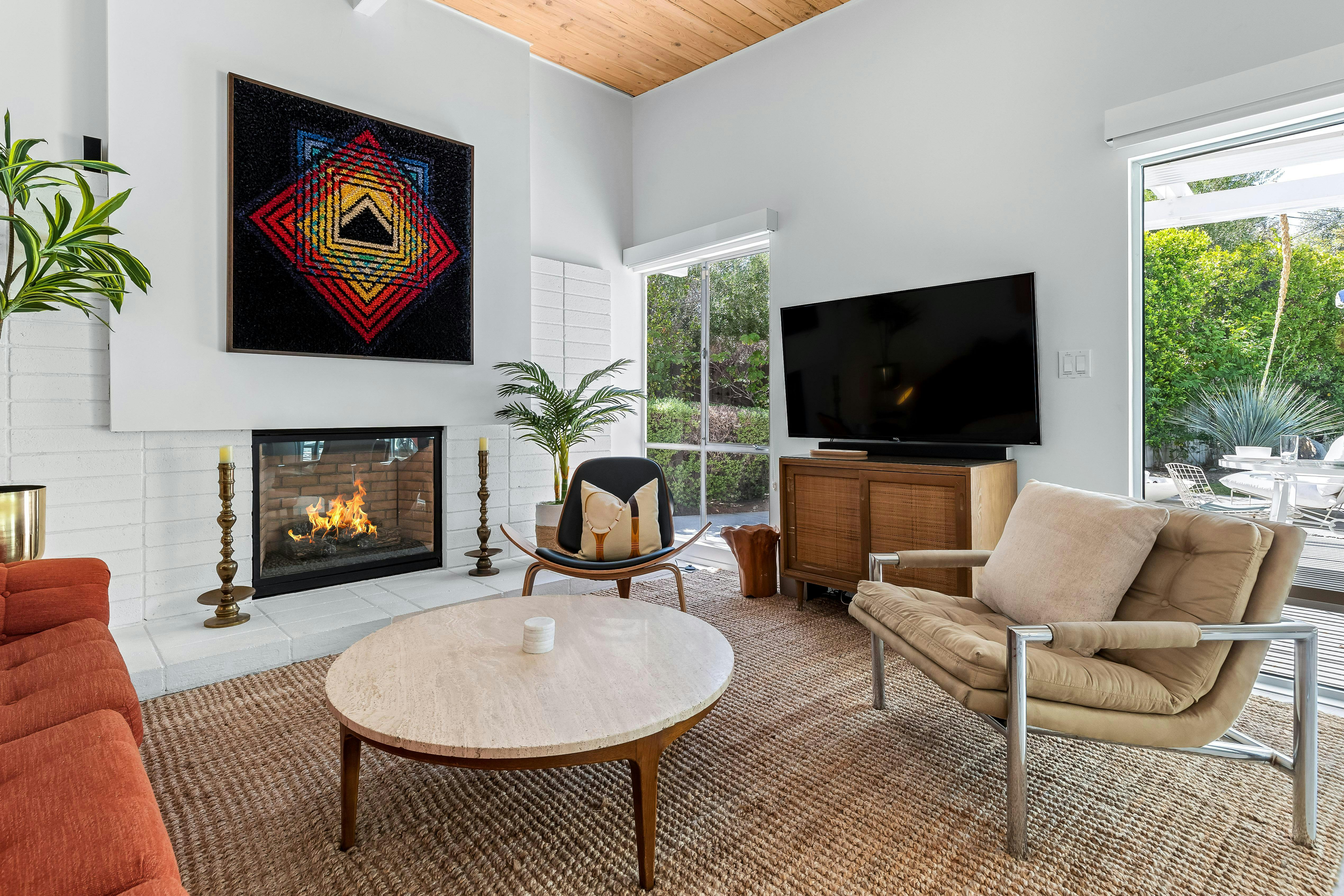 Villa Garbí Tahquitz Palm Springs: Luxury 4-Bedroom Villa with Pool and Hot Tub, Palm Springs
