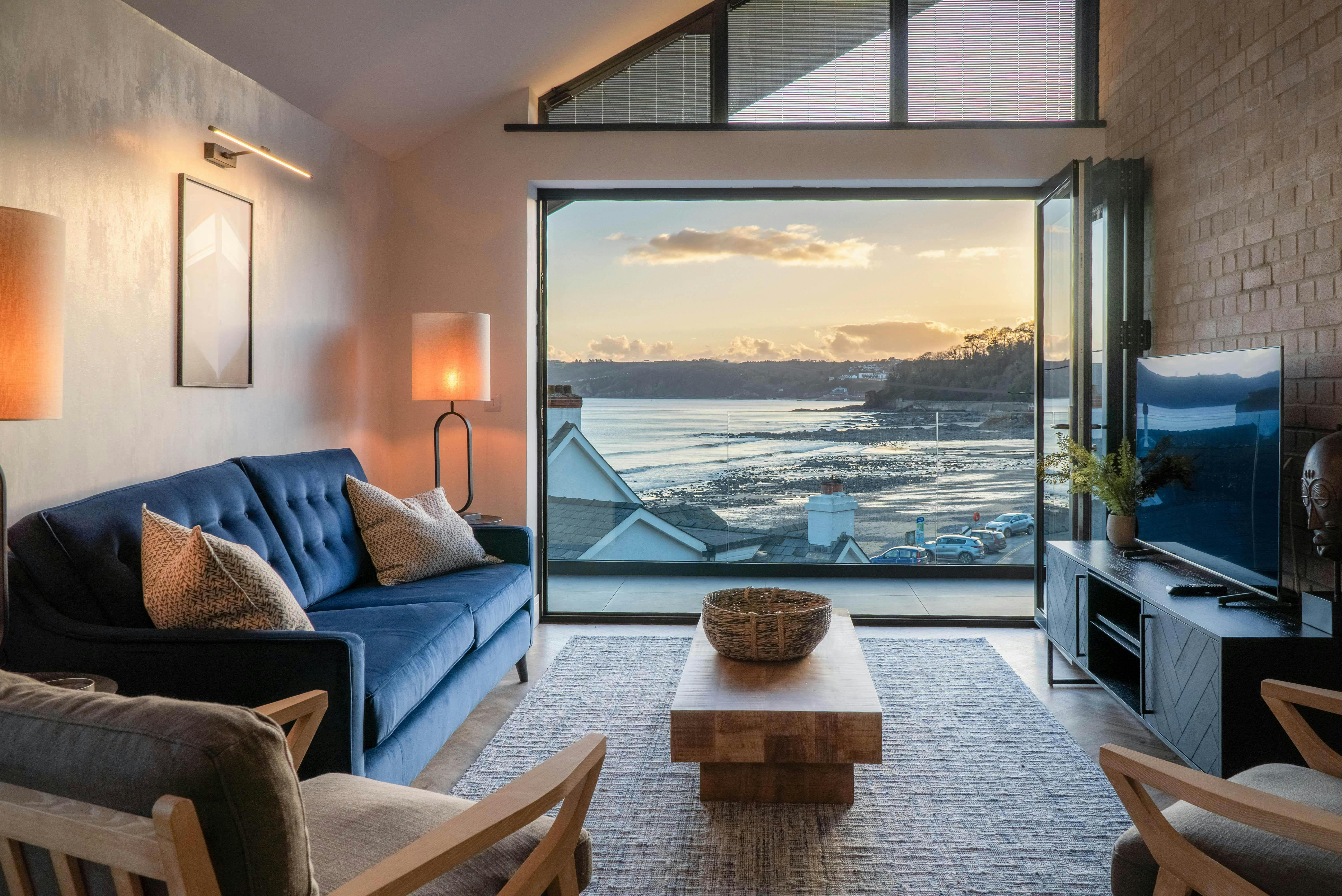 House Cleddau Saundersfoot: Luxury 3-Bedroom House with Seaview and Beachfront, Saundersfoot