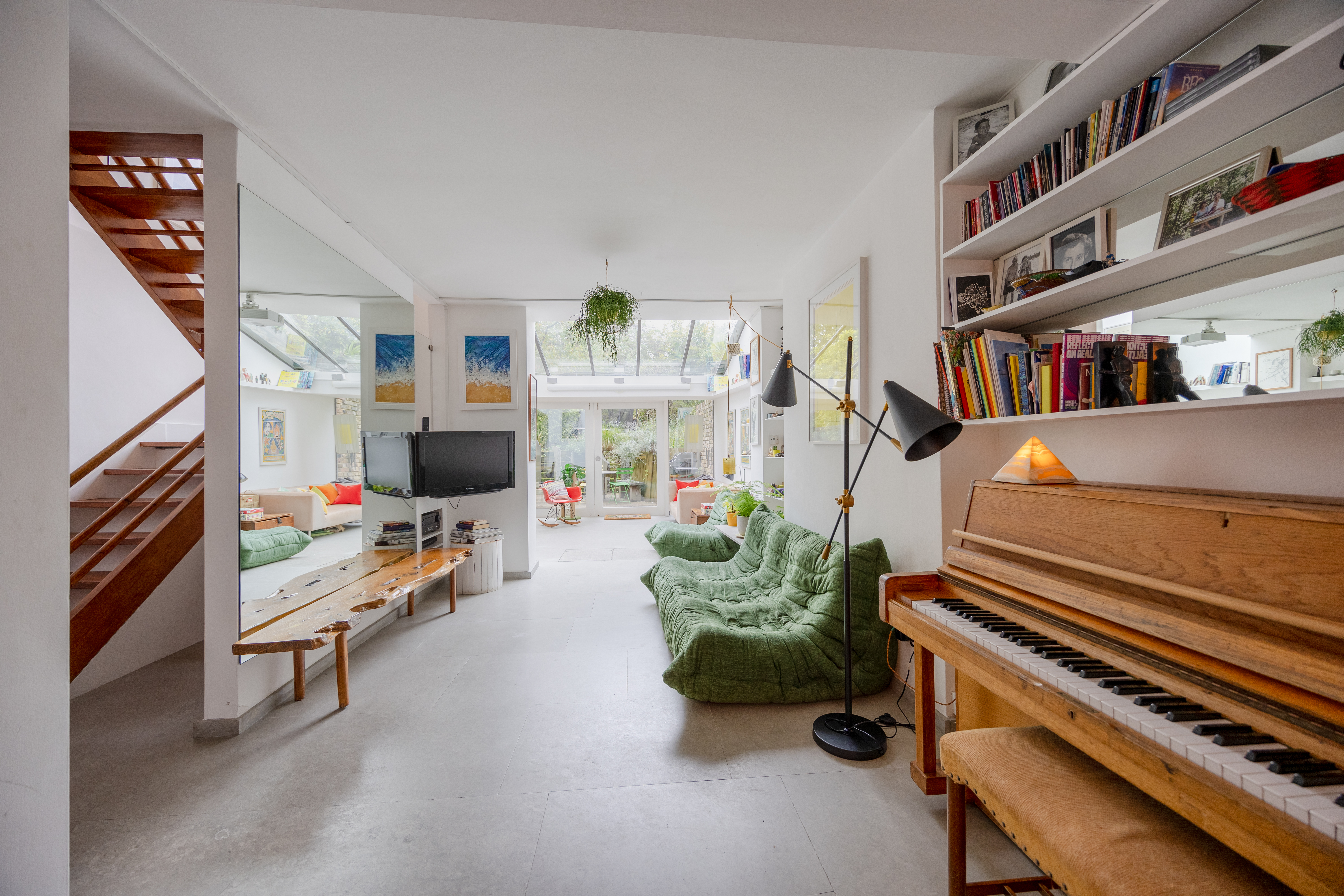 House Clerkenwellia Clerkenwell: Charming 2-Bedroom Family-Friendly Apartment Rental Clerkenwell London