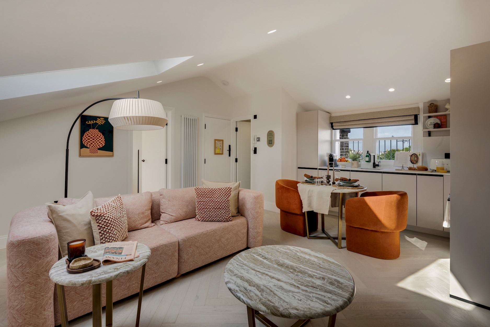 House Vesper Westbourne Notting Hill: Chic 1-Bedroom Luxury Flat Rental with Modern Amenities, Notting Hill