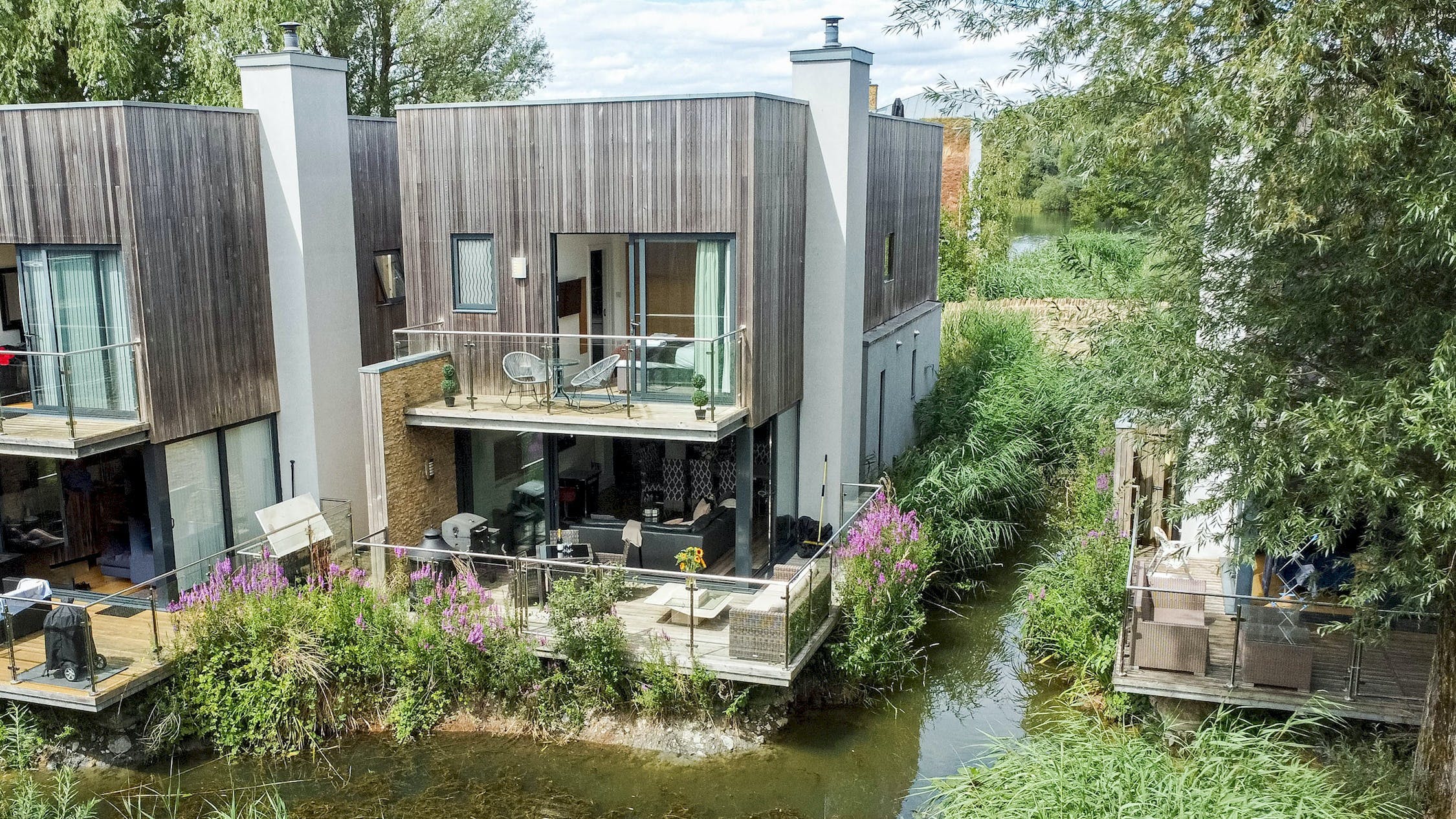 House Gorse Perrotts Cirencester: Spacious 5-Bedroom Apartment with Shared Pool and Gym, Cirencester