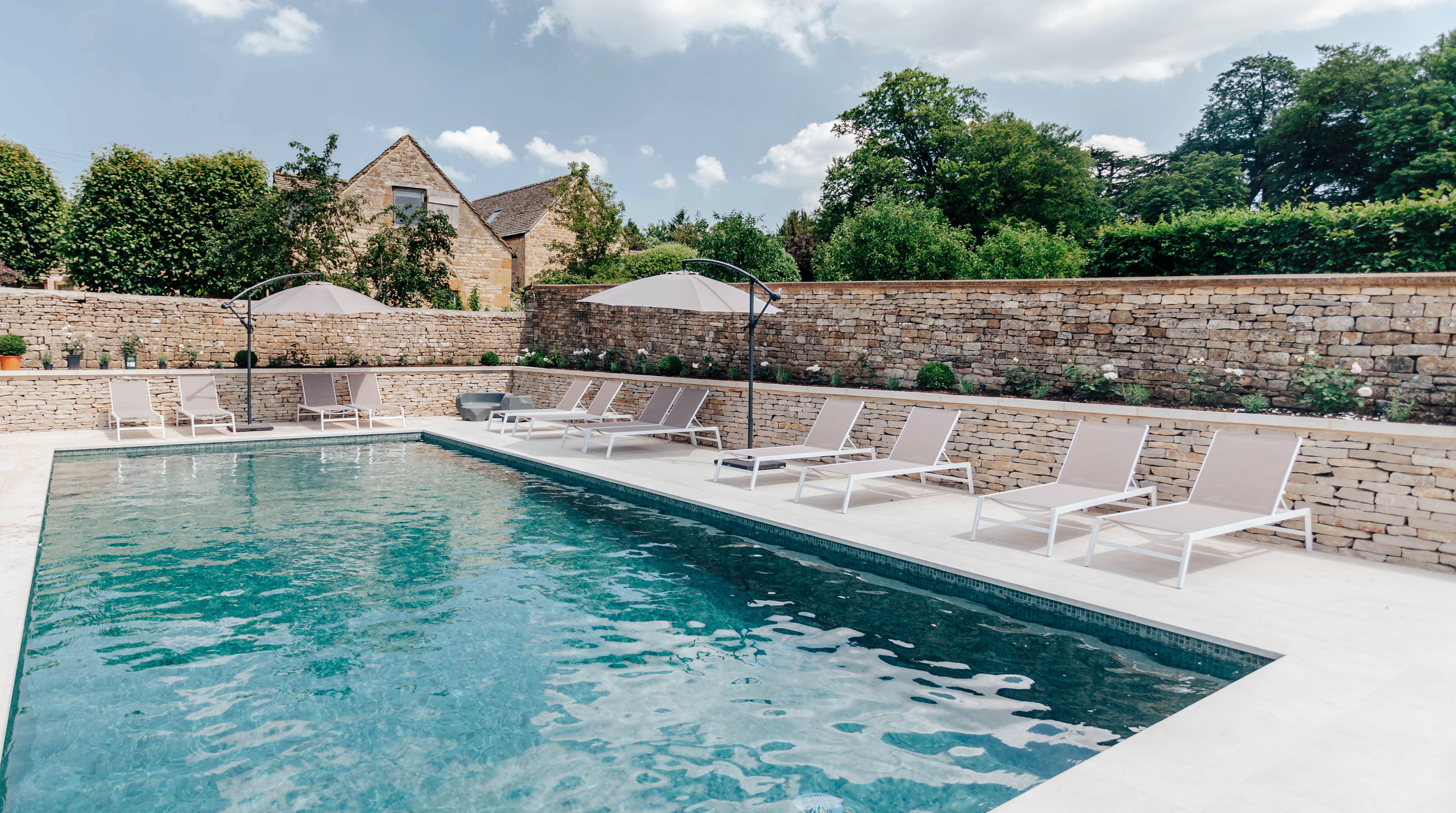 House Helm Greet Winchcombe: Charming 5-Bedroom Villa with Private Pool, Winchcombe