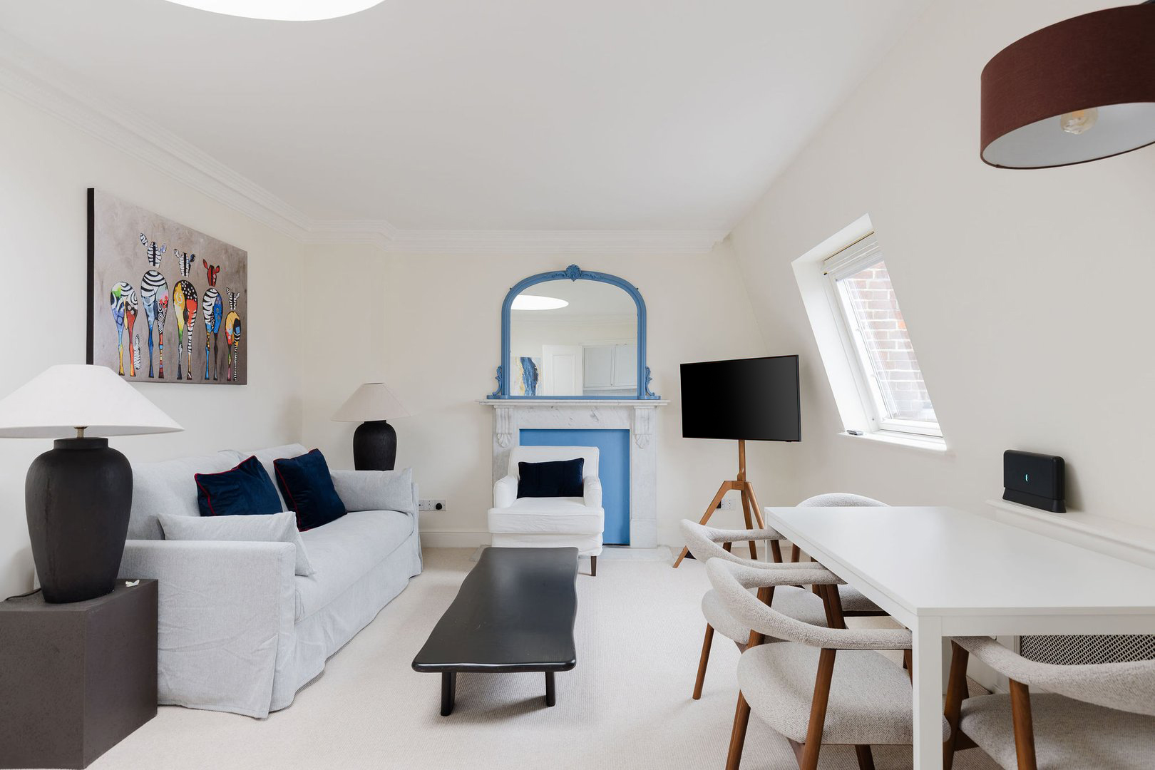 House Helm Brompton Earl’s Court: Stylish 2-Bedroom Apartment Rental with Family Features, Earl’s Court London