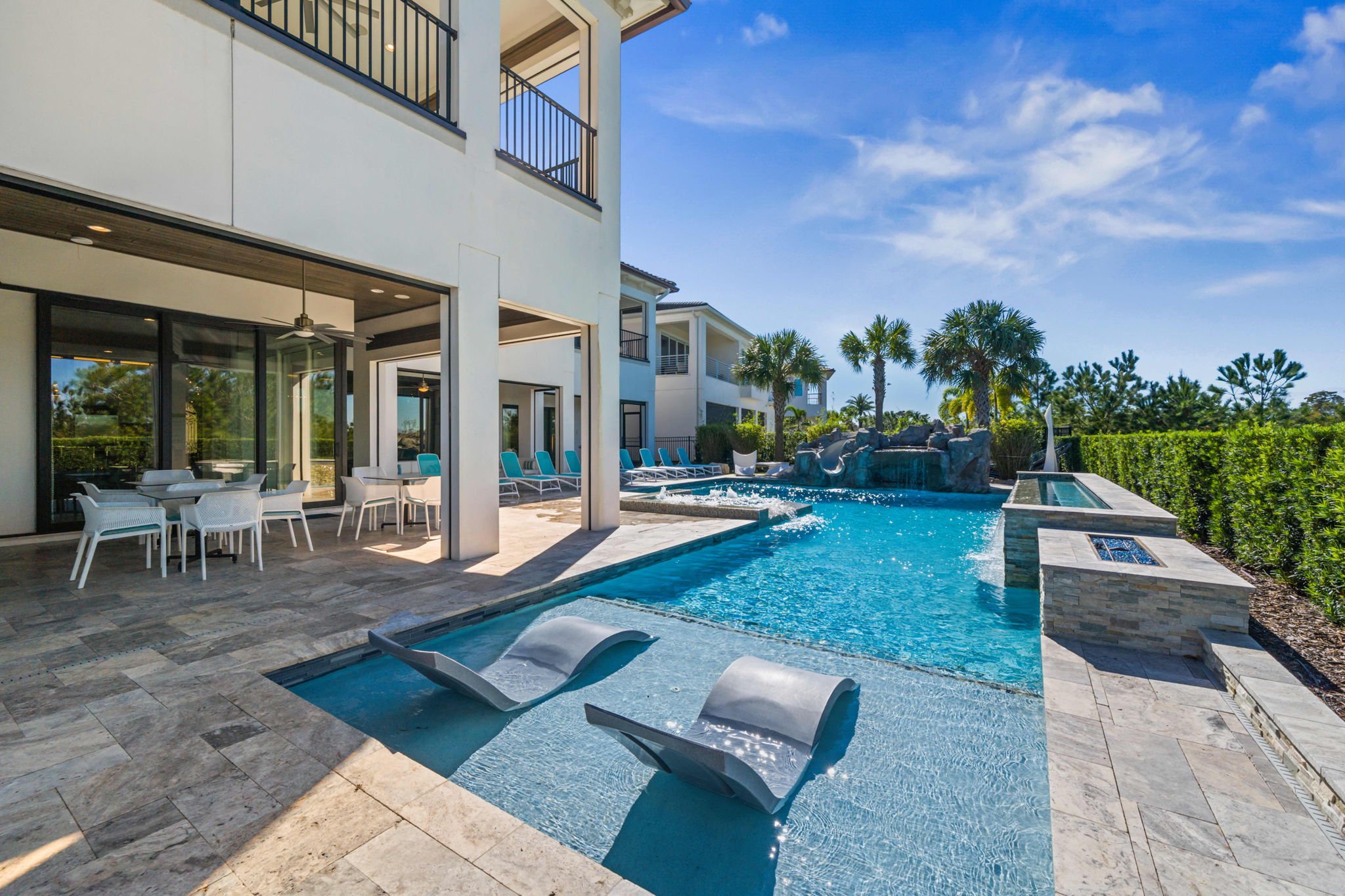 House Cypress Osceola Florida: Spacious 8-Bedroom Villa with Pool and Tennis Court, Osceola County
