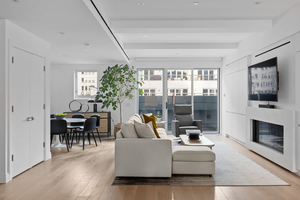 Villa Boreas Chambers Tribeca: Luxury 3-Bedroom Villa with Family-Friendly Features, Tribeca