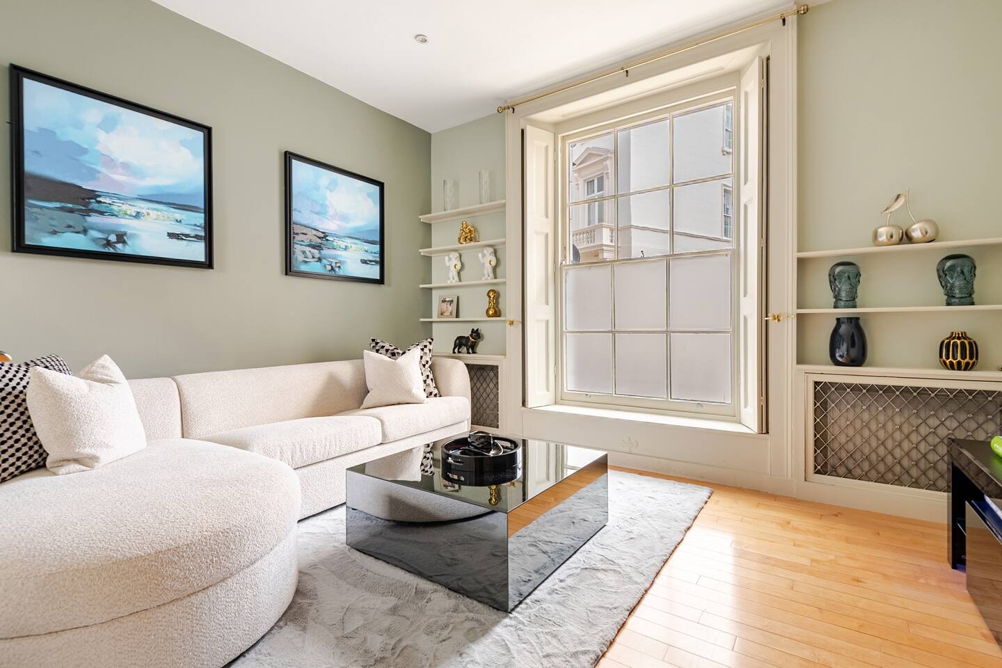 House Lysias Ebury Belgravia: Chic 1-Bedroom Apartment with Air-Con and Work Space, Belgravia London