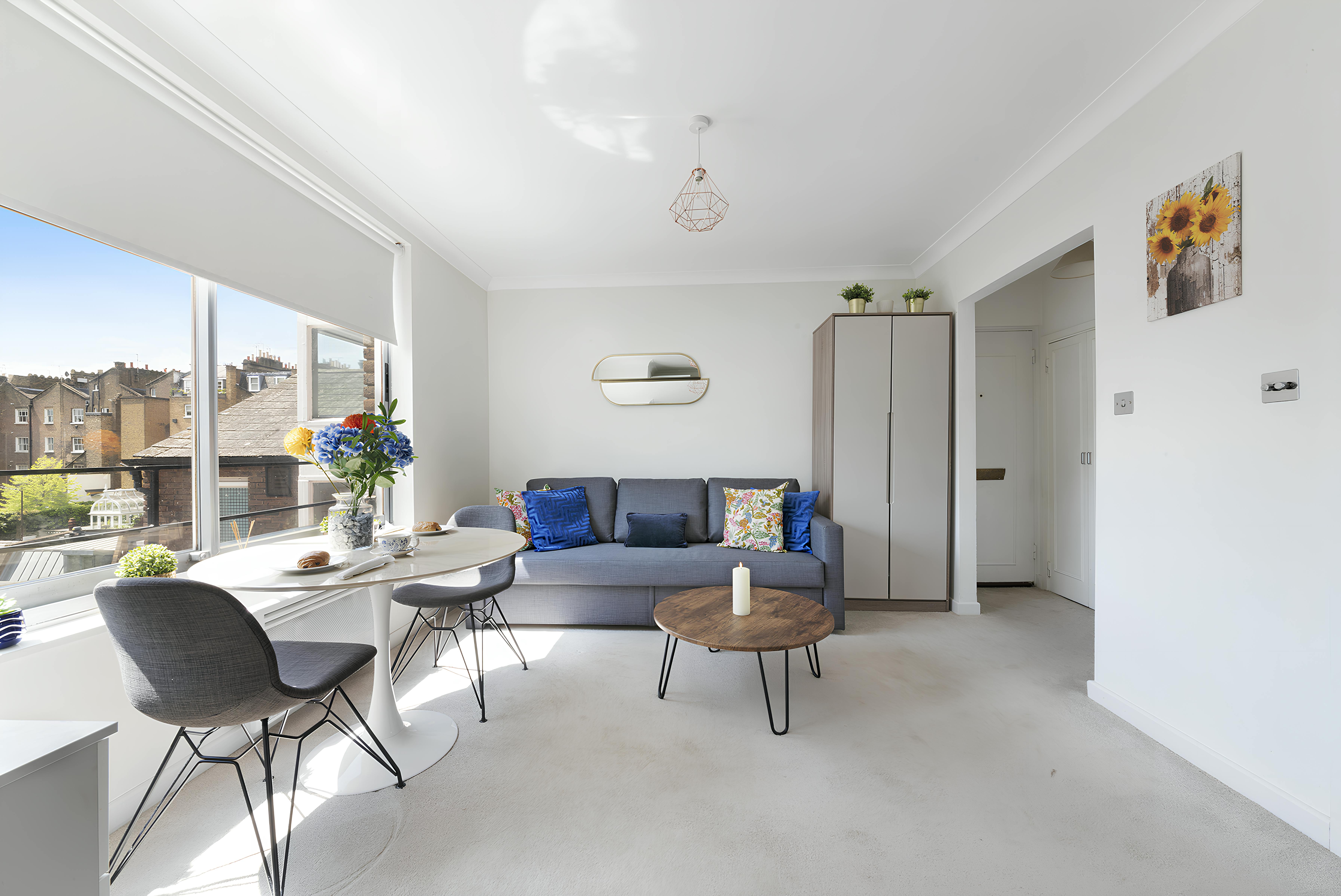 House Gorse Wilton Belgravia: Chic 1-Bedroom Townhouse Rental with Family-Friendly Features, Belgravia London