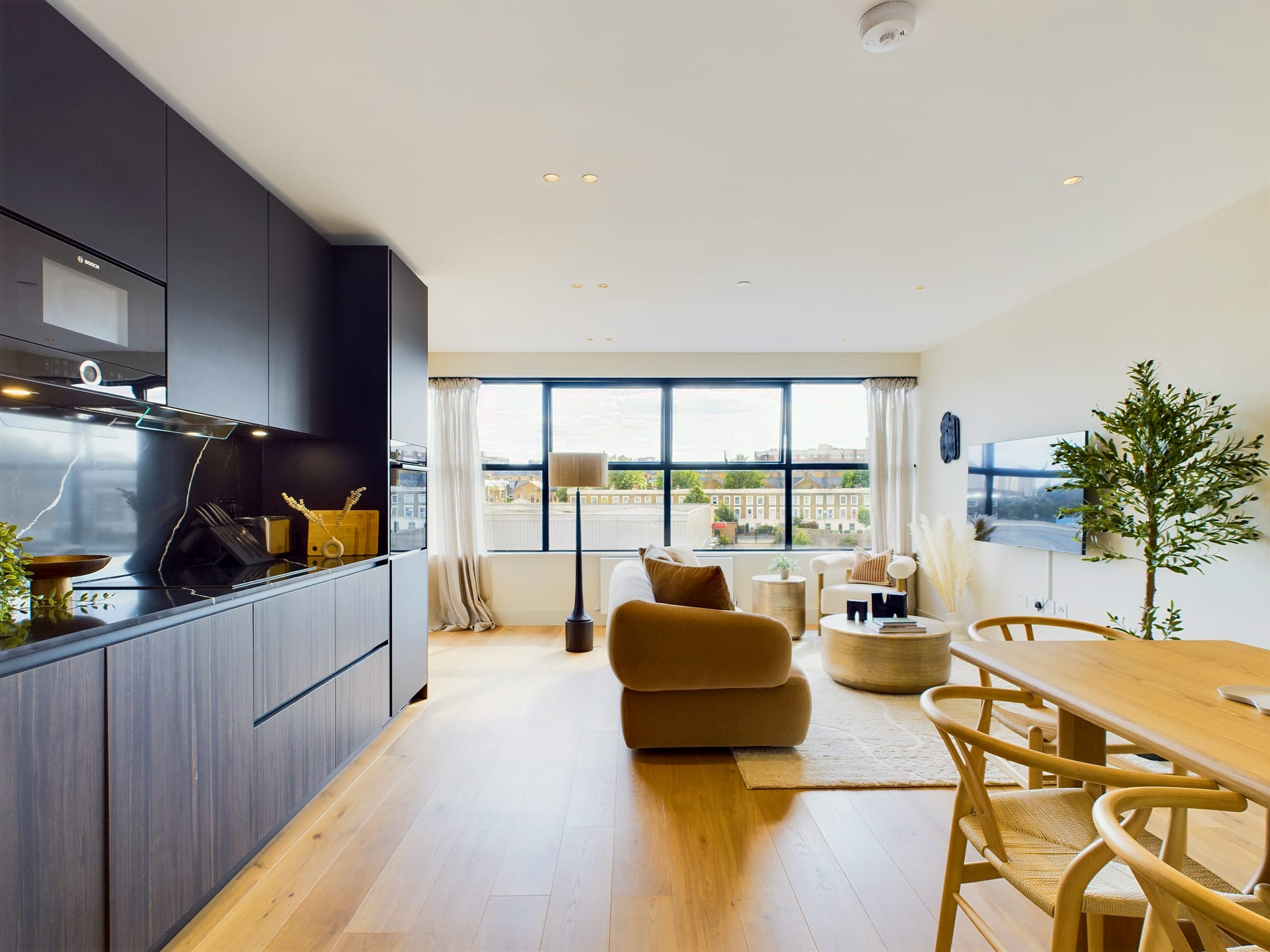 House Fleetwood Camden Camden Town 3: Stylish 3-Bedroom Townhouse Rental with Canal Views, Camden Town London