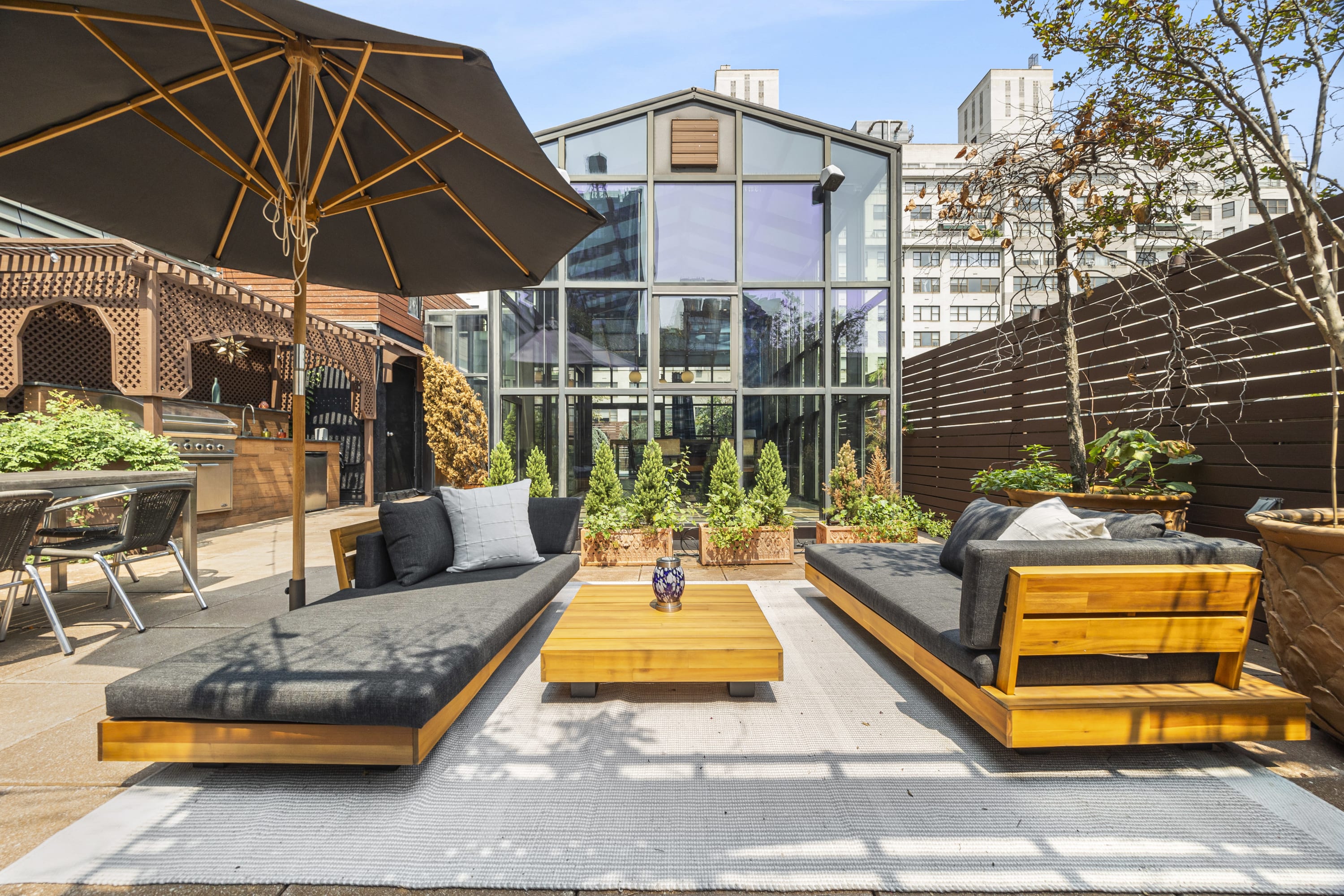 House Gramercy New York: Luxury 3-Bedroom Loft with Skyline Views, New York