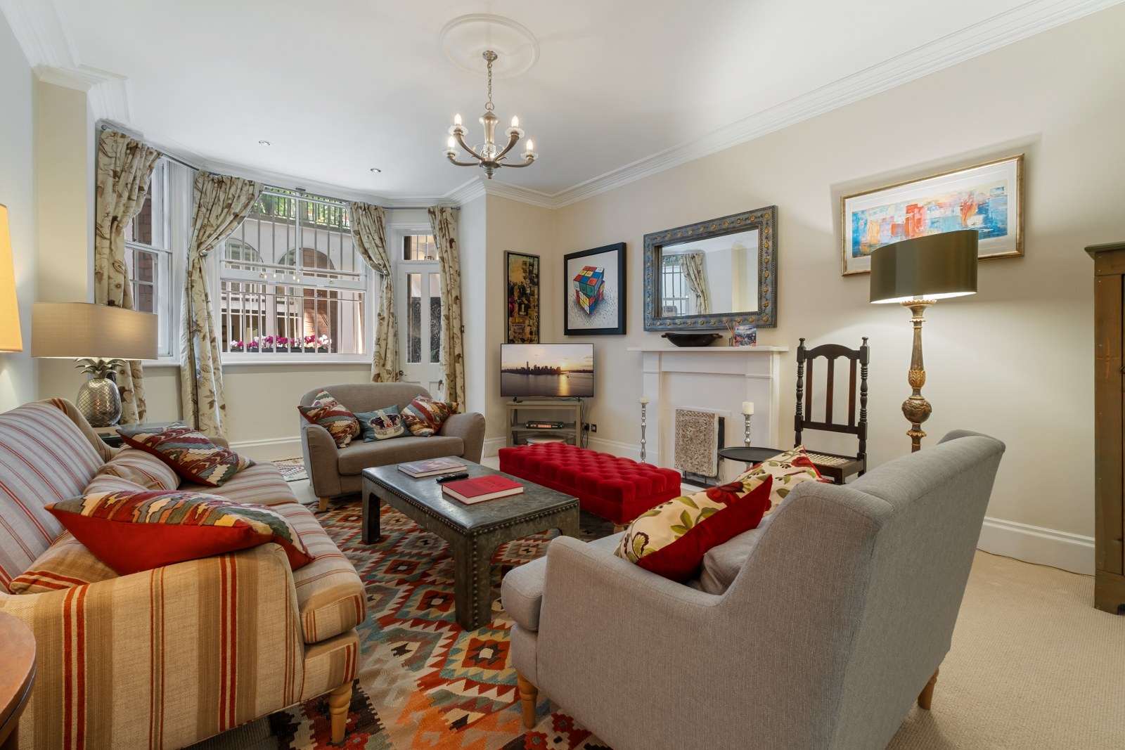 House Gloaming Eccleston Belgravia: Elegant 2-Bedroom Luxury House for Families, Belgravia