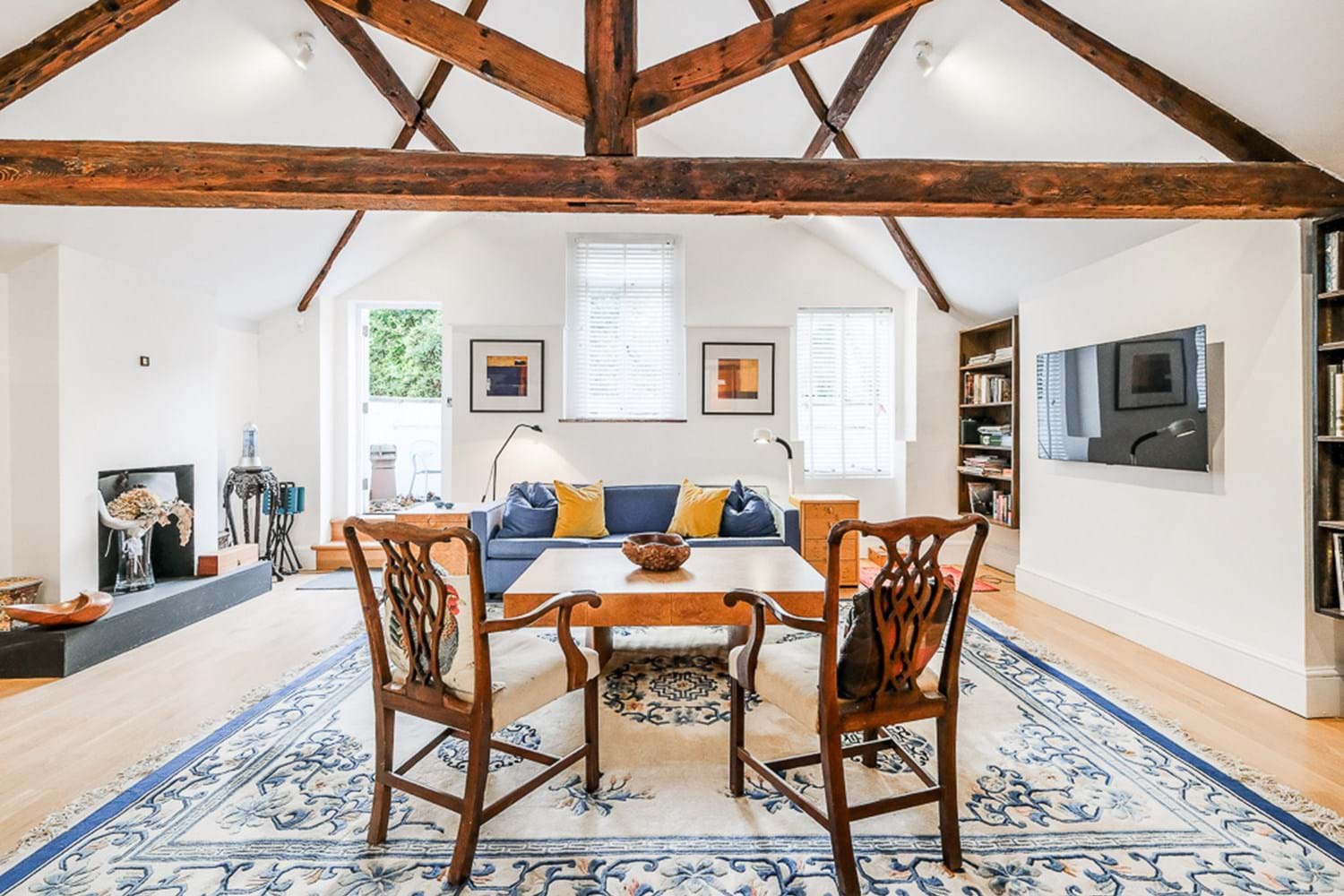 House Vesper Berkeley Mayfair-728552: Chic 2-Bedroom Luxury Apartment, Remote Work Friendly, Mayfair