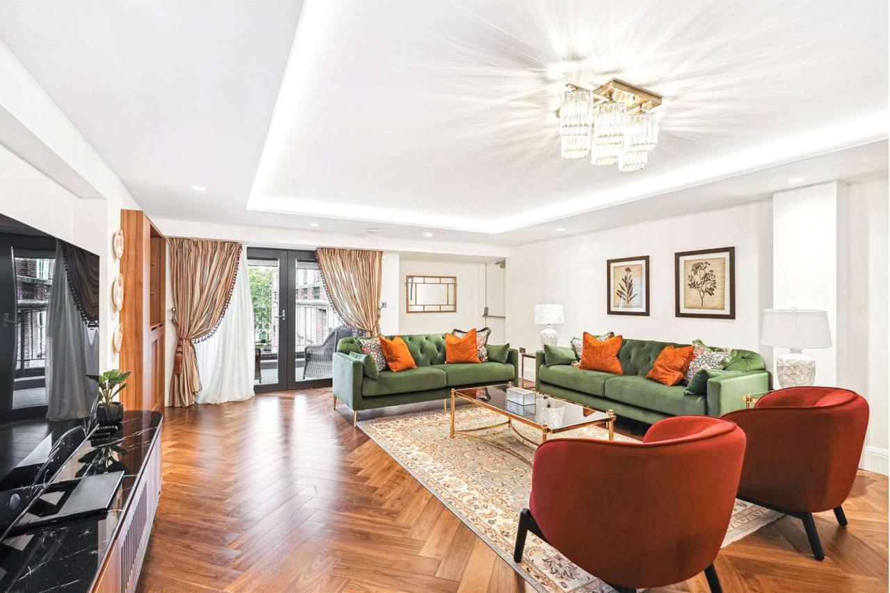 House Helm Curzon Mayfair-730457: Luxury 3-Bedroom Apartment with Terraces, Mayfair