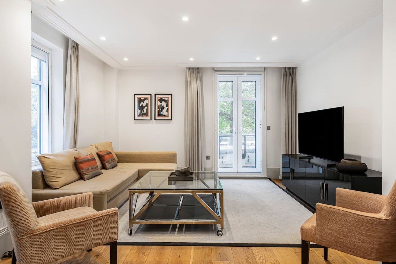 House Gorse Berkeley Mayfair-758152: Elegant 2-Bedroom Apartment with Hyde Park Views, Mayfair