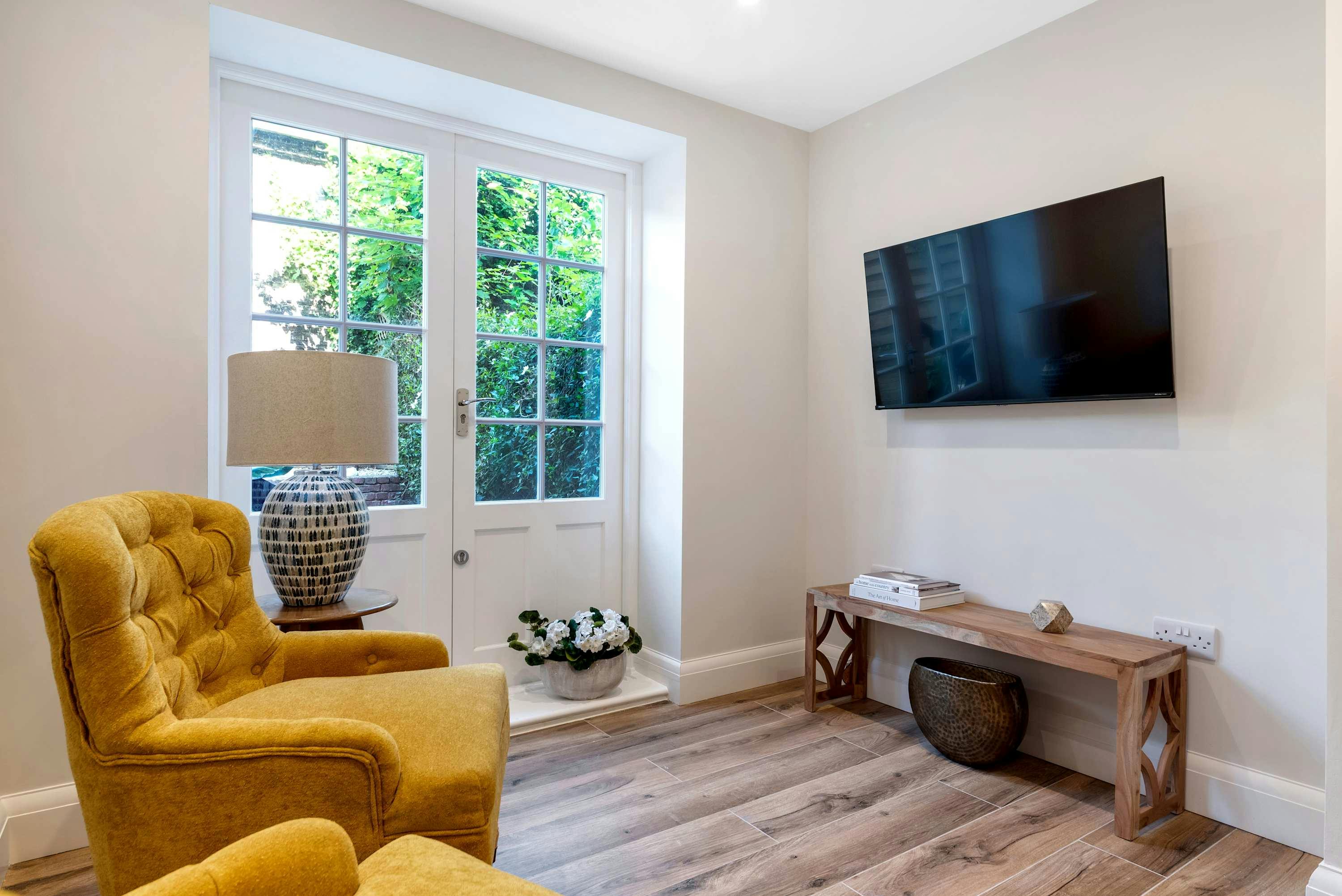 House Gregale Vauxhall Pimlico: Luxury 4-Bedroom House Perfect for Families, Pimlico London