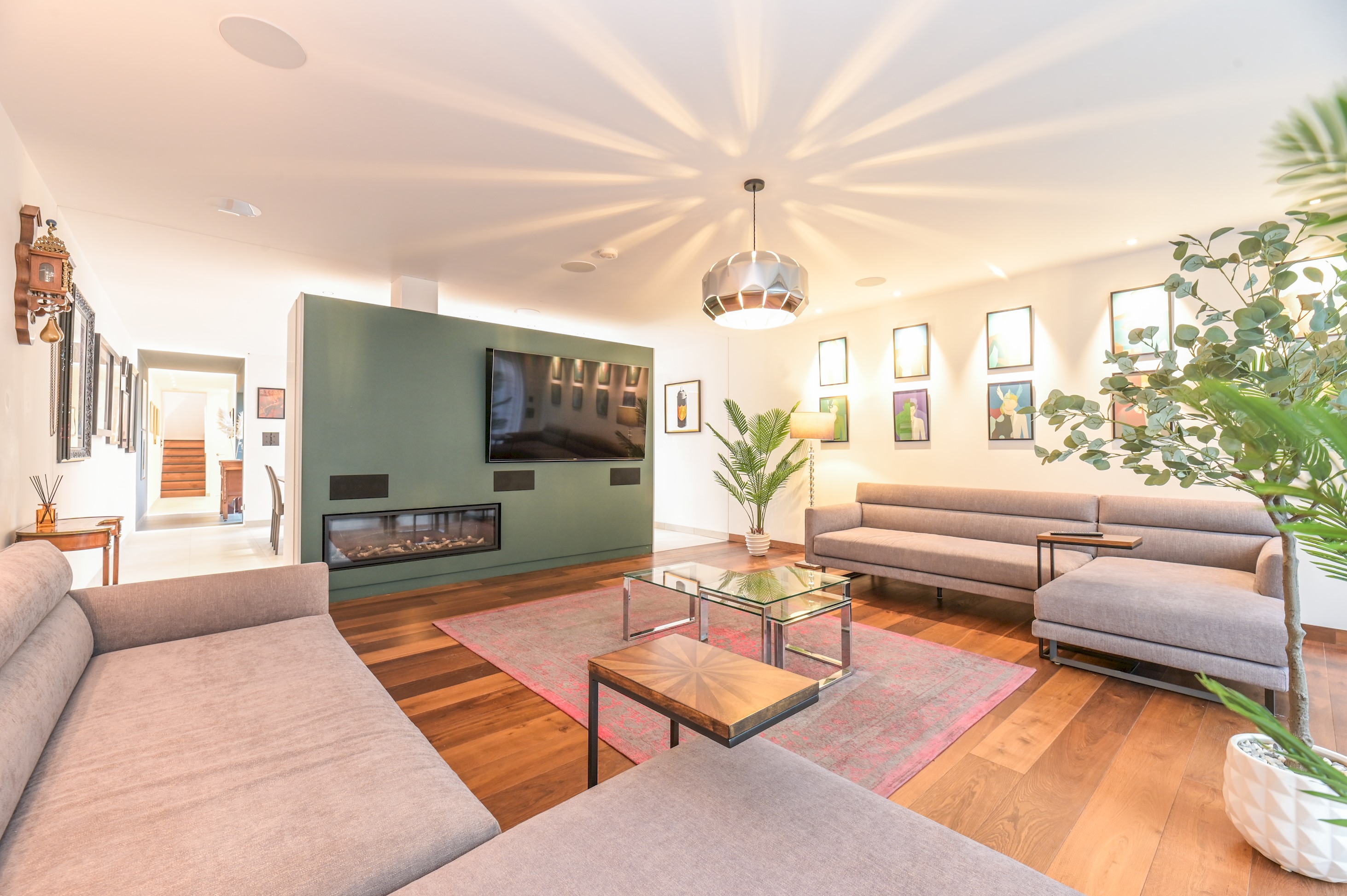 House Ham Lands Kingston: Luxury 3-Bedroom House with Family-Friendly Features, Kingston upon Thames